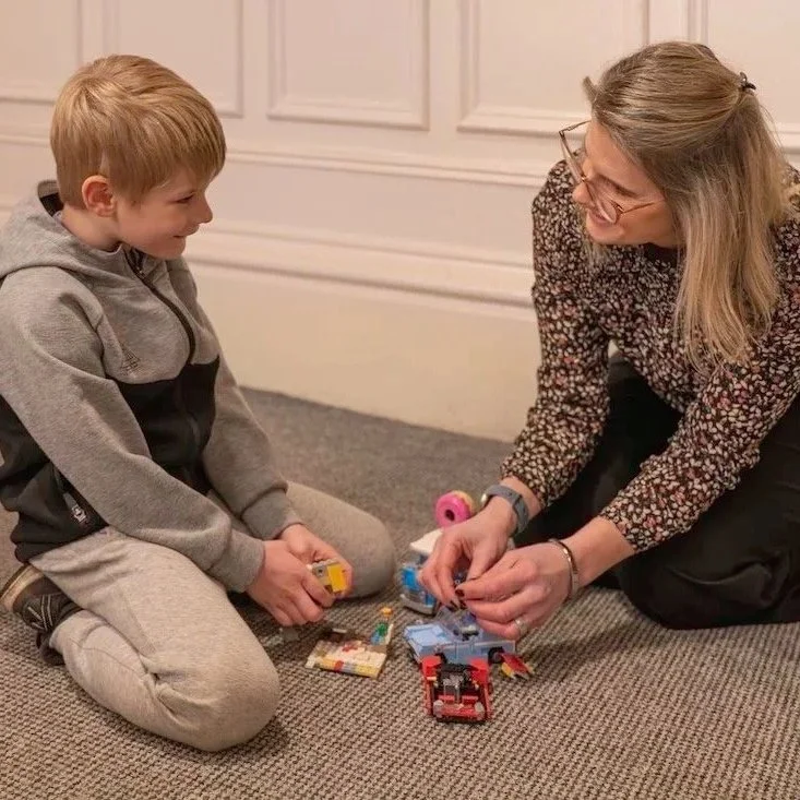 Child inclusive mediation. Give your children and teenagers a voice in family disputes, separation and divorce.