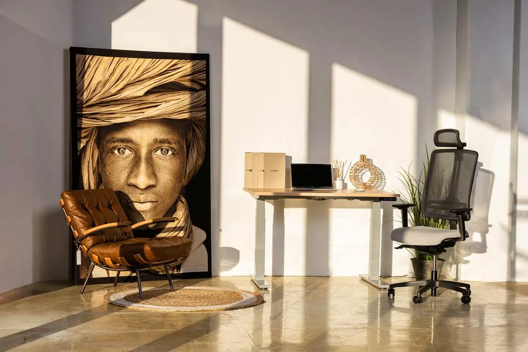 Produktová scéna elektrického stolu v priestore