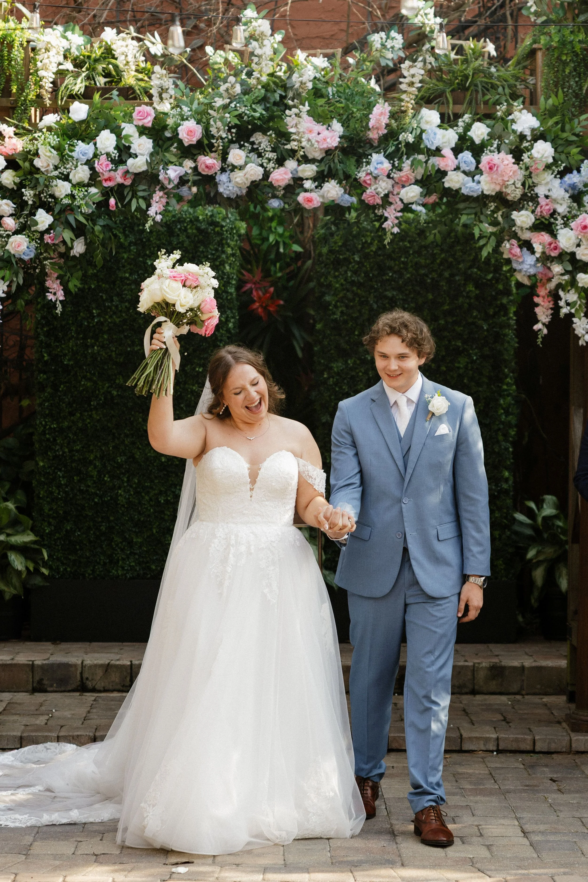 OppedalV_Ceremony and Cocktail Hour-107.jpg