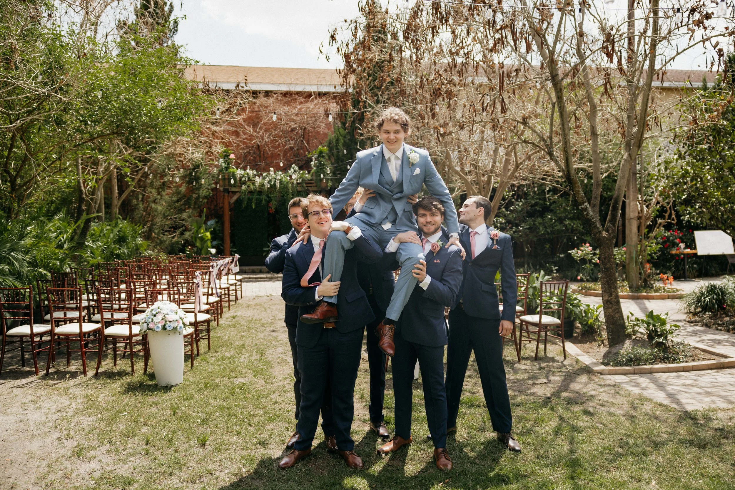 OppedalV_Wedding Party Portraits-032.jpg