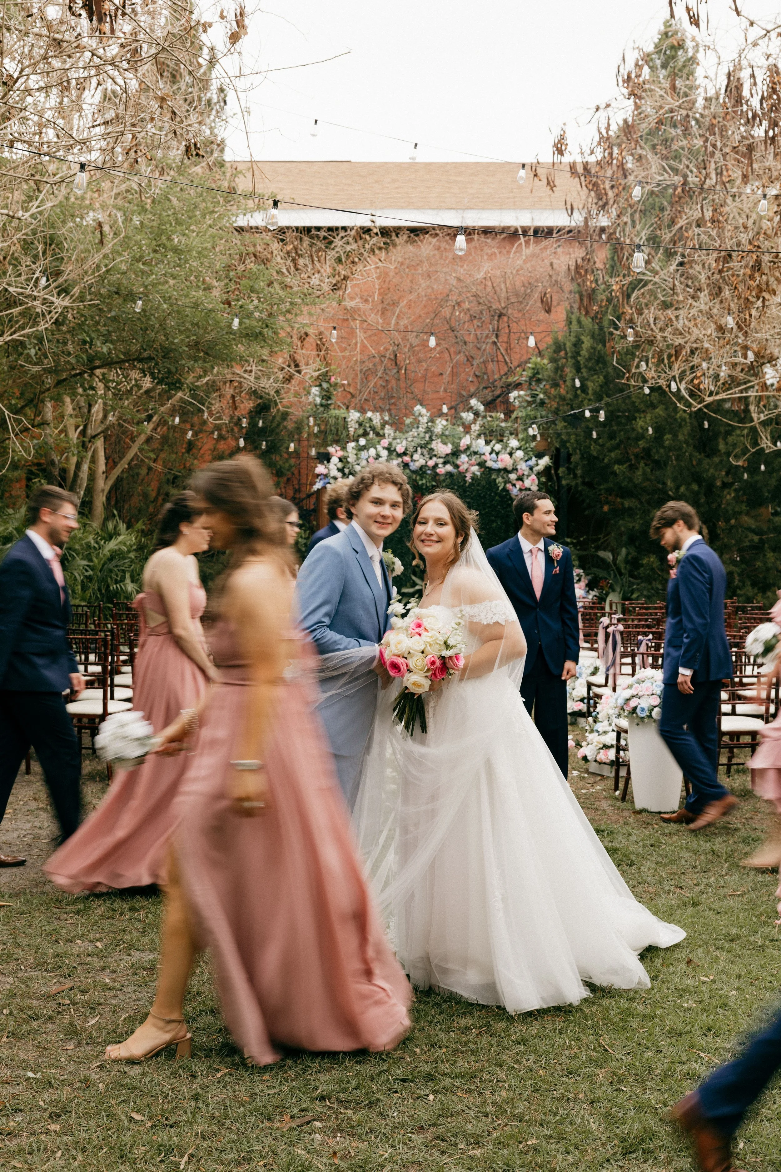OppedalV_Wedding Party Portraits-146.jpg