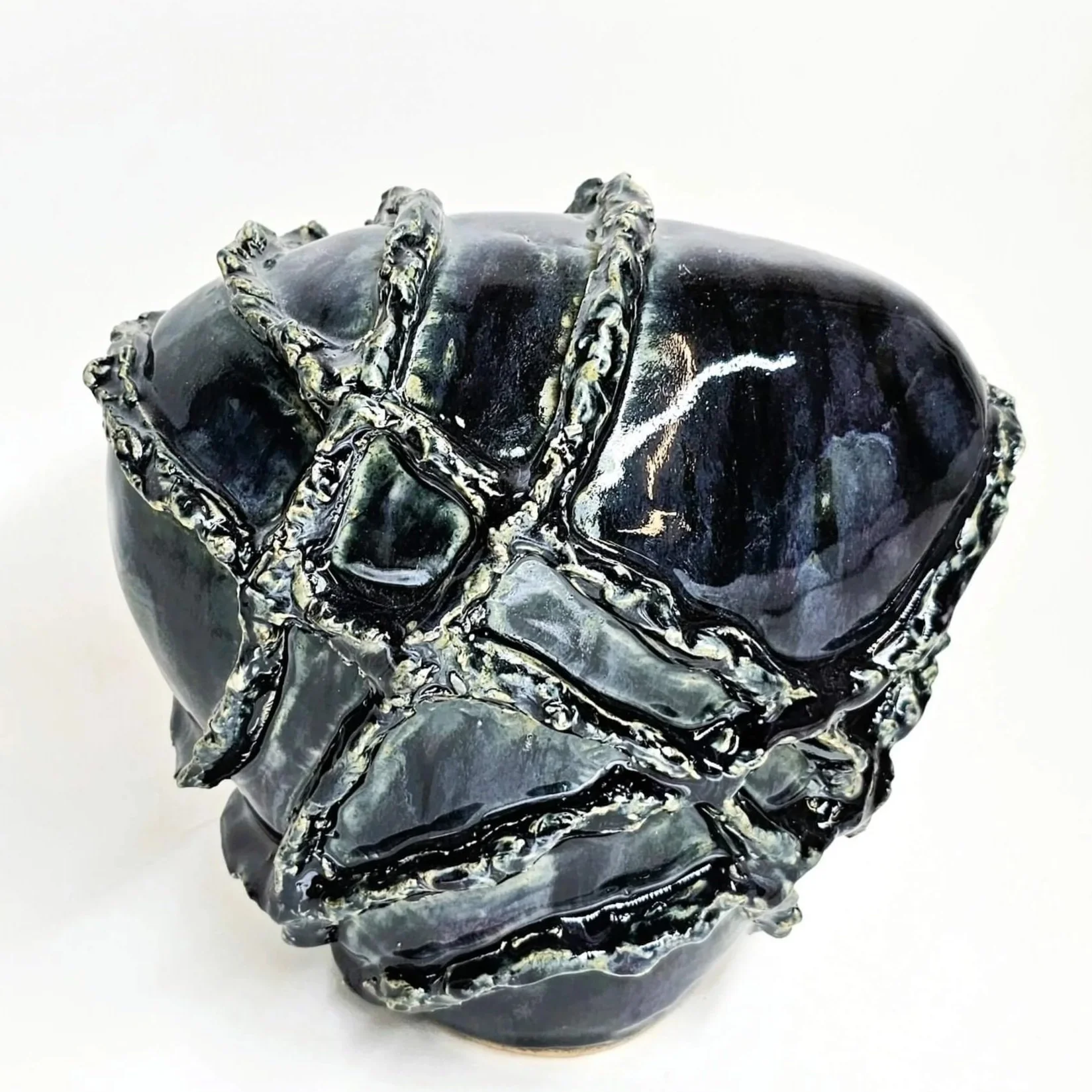 perfectly imperfect 2025

stoneware, multiple glazes
16 × 13 × 16cm


A true embrace isn't about perfection, but about accepting and cherishing each other, imperfections and all. It's a reminder of the power of human connection