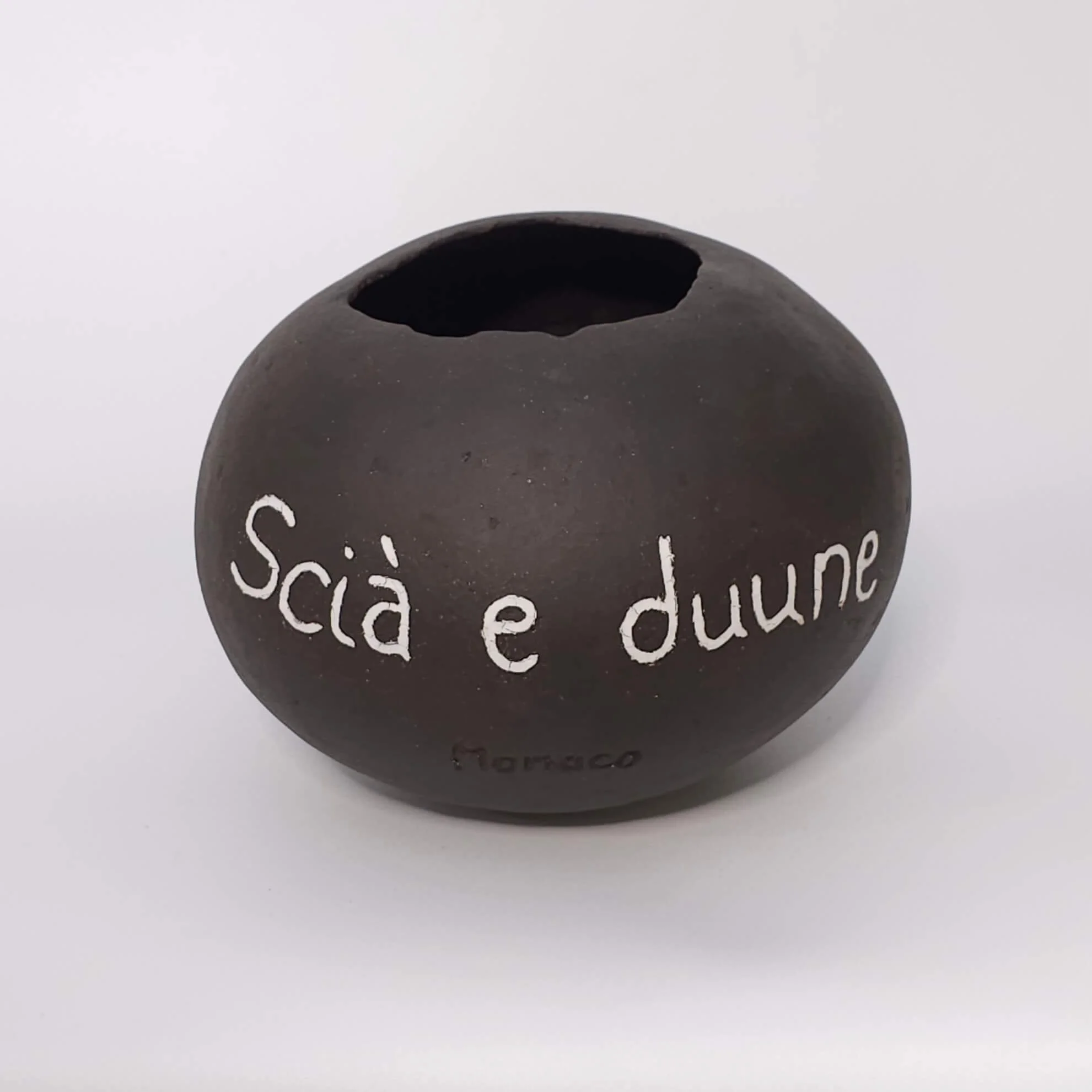 Stoneware vessel with porcelain inlay from The Vessels of the First Light installation