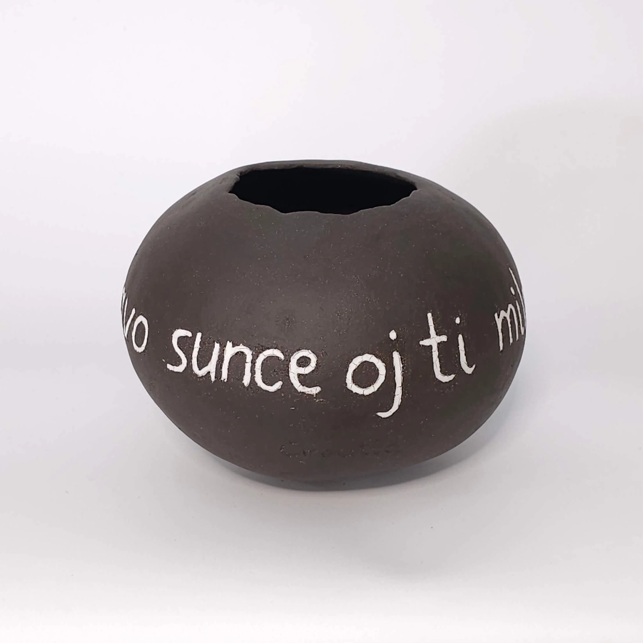 Stoneware vessel with porcelain inlay from The Vessels of the First Light installation