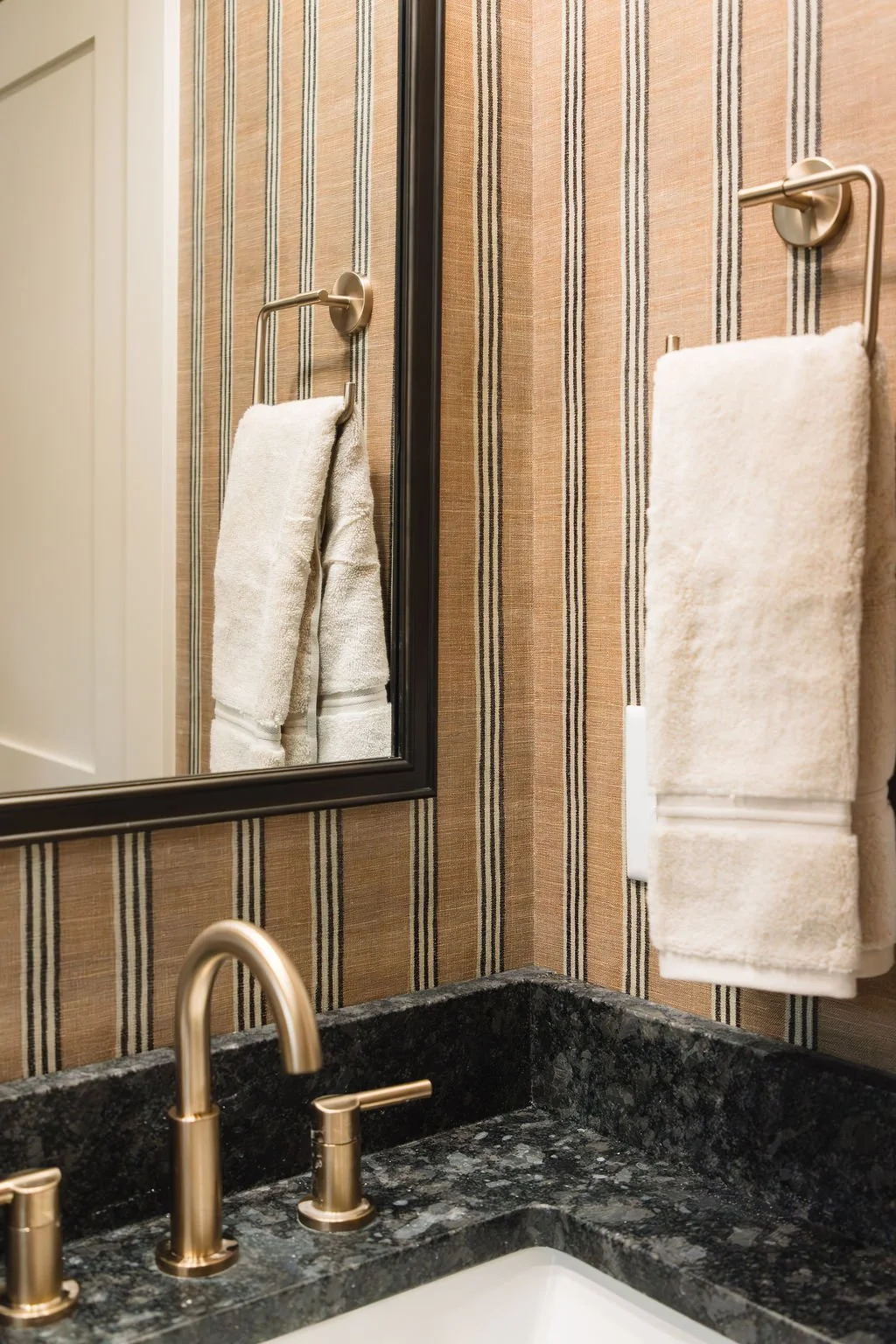 lumencreativeco-8 (1).jpg