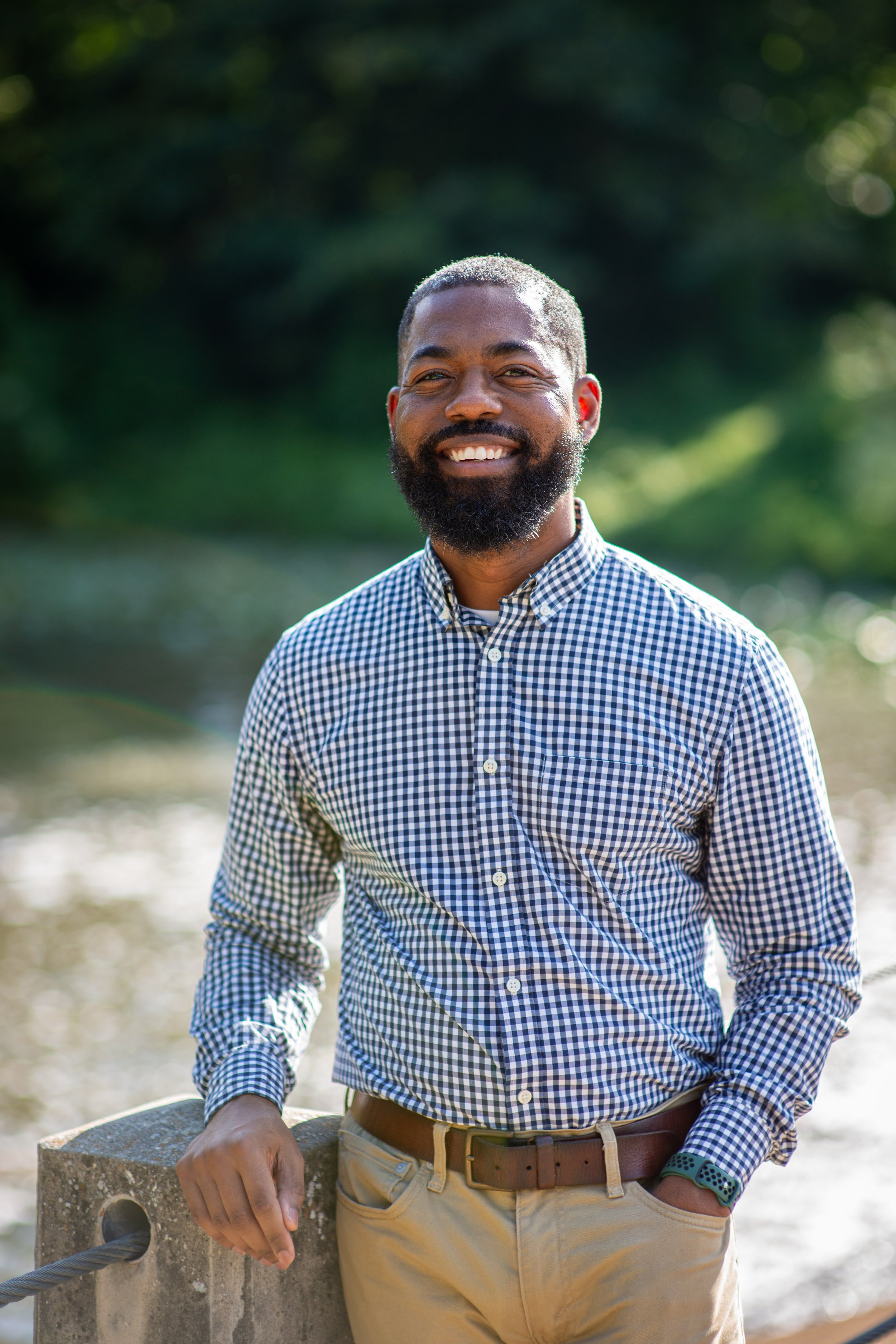 Philip Mitchell, LPC, is a therapist at Mossy Road Counseling in Richmond, Virginia. He specializes with teens and adults struggling with large and difficult emotions, anxiety, depression, and trauma. He also does couples therapy.