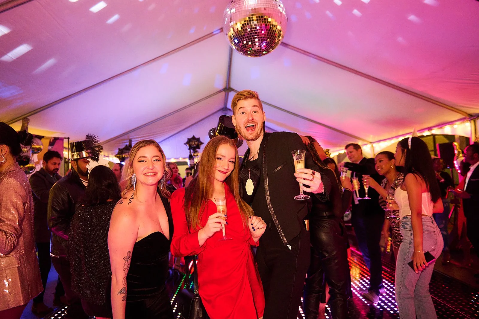 20221231-ArnettesNYE-LaurenLizPhoto-LLZ_7217_websize.jpg