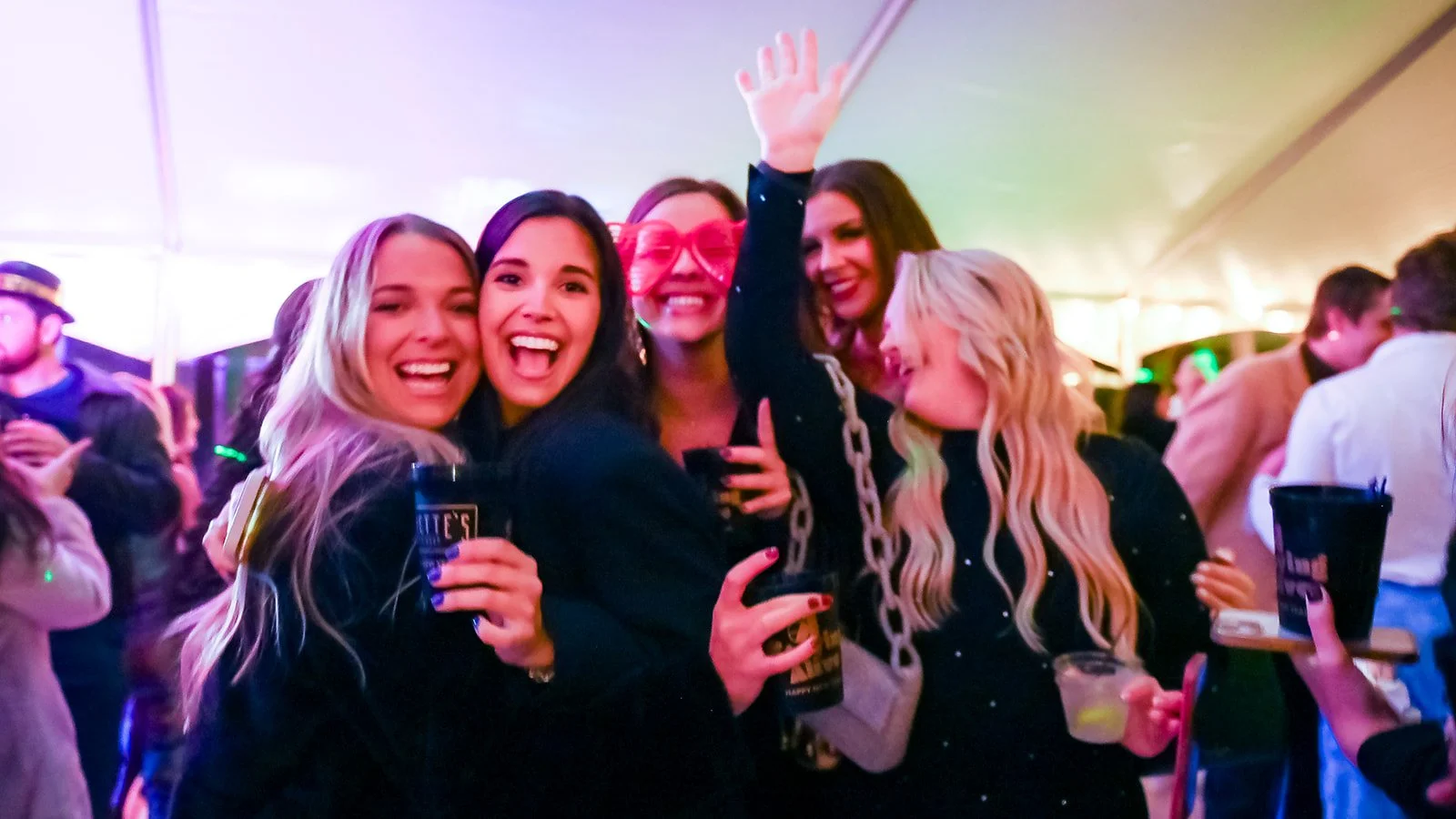 20231231-ArnettesNYE-LaurenLizPhoto-8173_websize.jpg