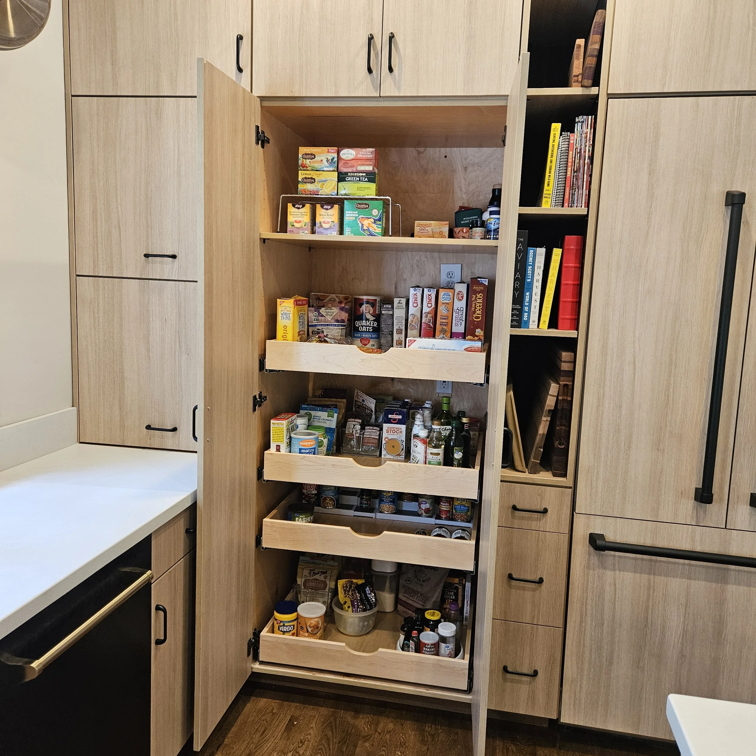 Kitchen Organization for Renters: Storage Solutions That Won't Cost You Your Deposit