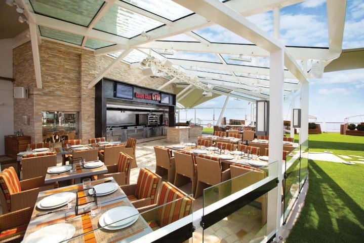 Fresh ocean breeze, real grass beneath your feet, and the perfect place to unwind&hellip; welcome to The Lawn Club on Celebrity Solstice. 🌿✨ From open‑air grilling to laid‑back lounging, this is outdoor living at sea done right.

Ready to experience