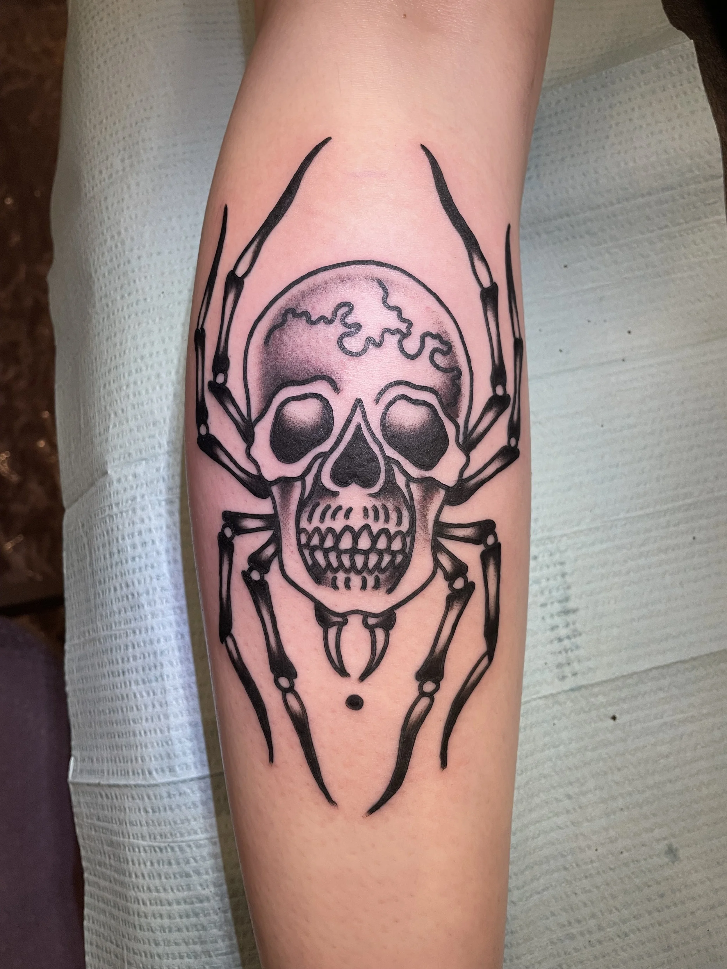 ZACH SKULLSPIDER.jpeg