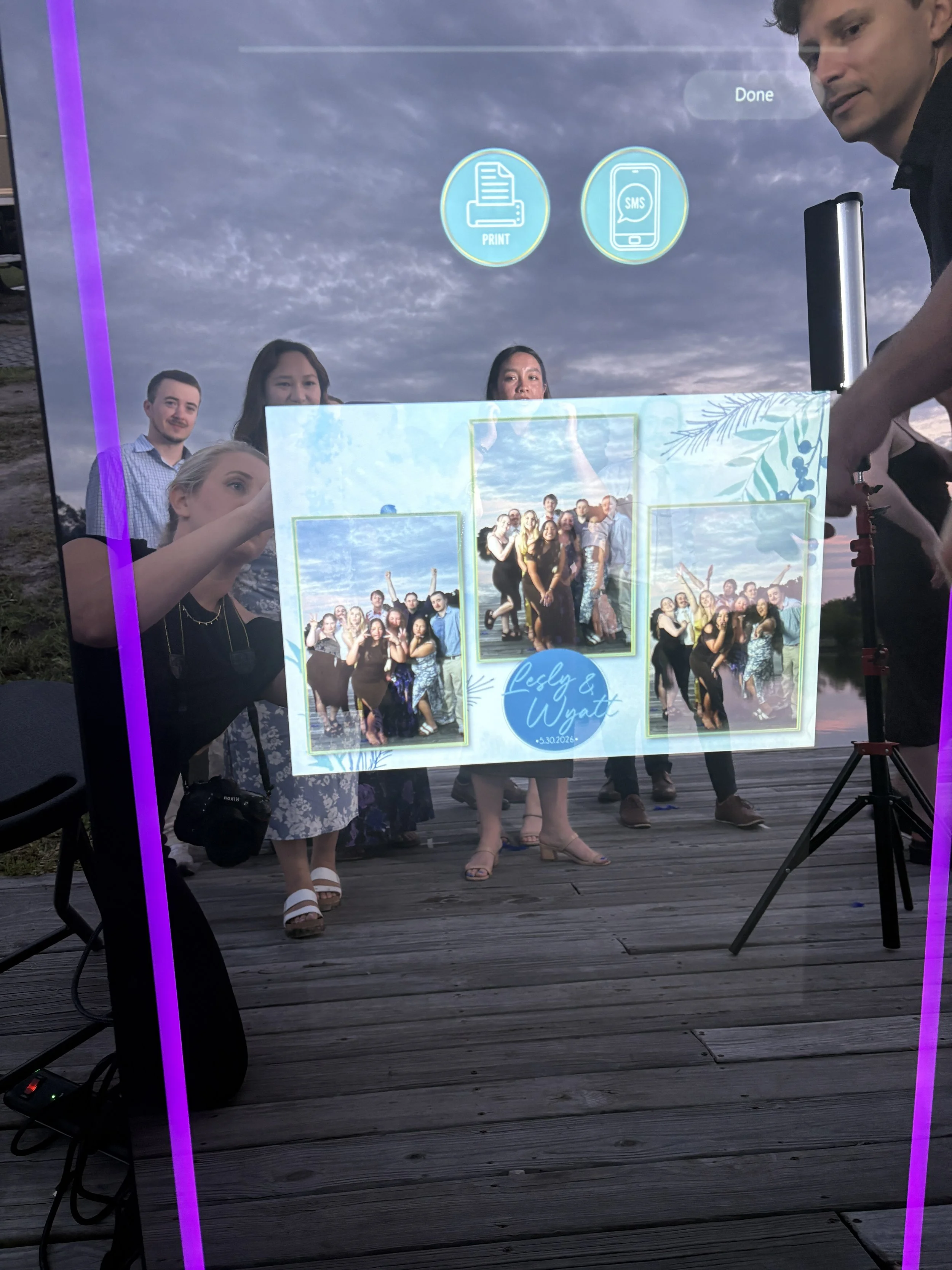 Mirro photobooth screen, used in a wedding in Burgaw NC