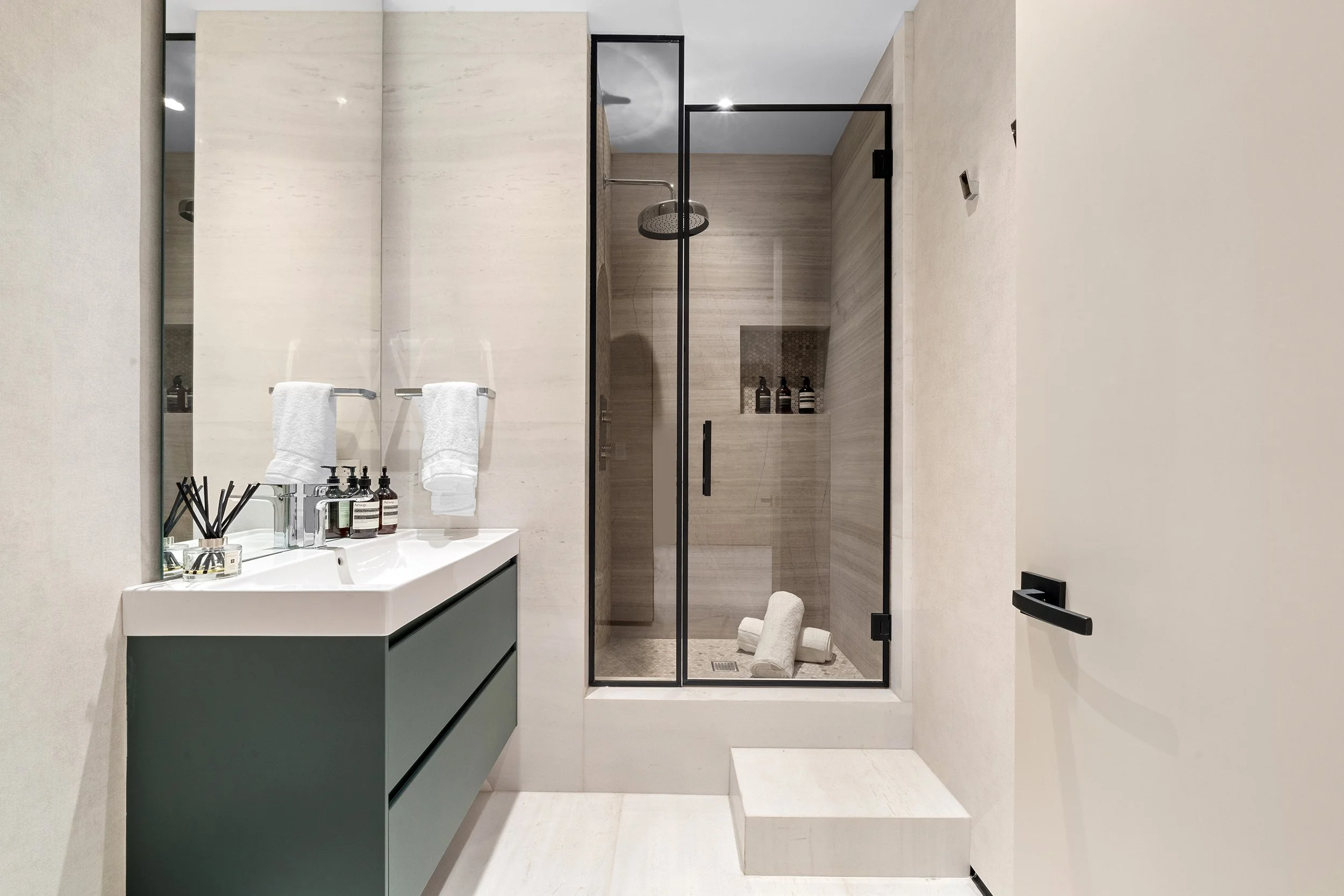 60-NEW MLS-DSC06828.jpg