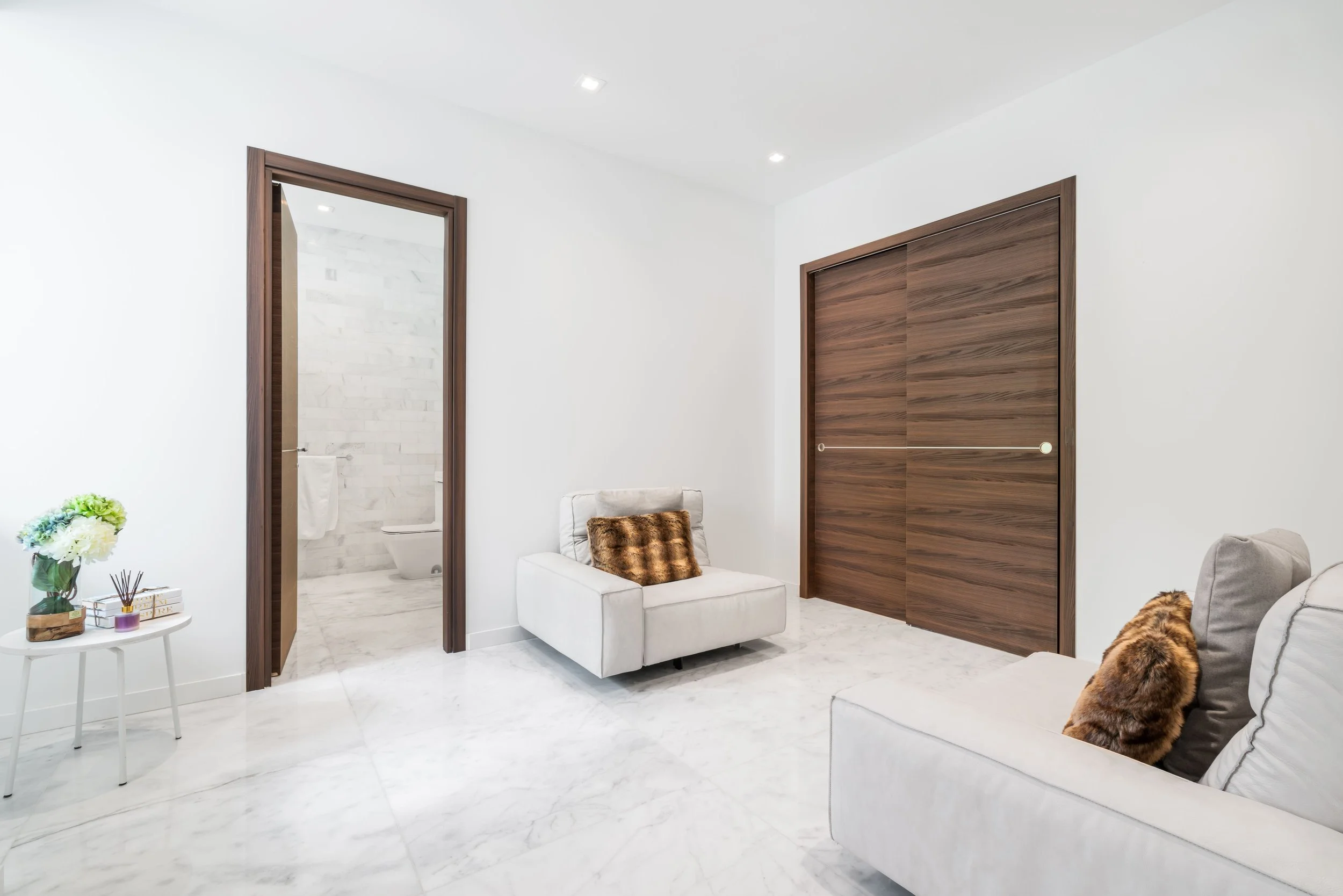 9121 SW 62nd Ct_DSC9751-HIGH.jpg