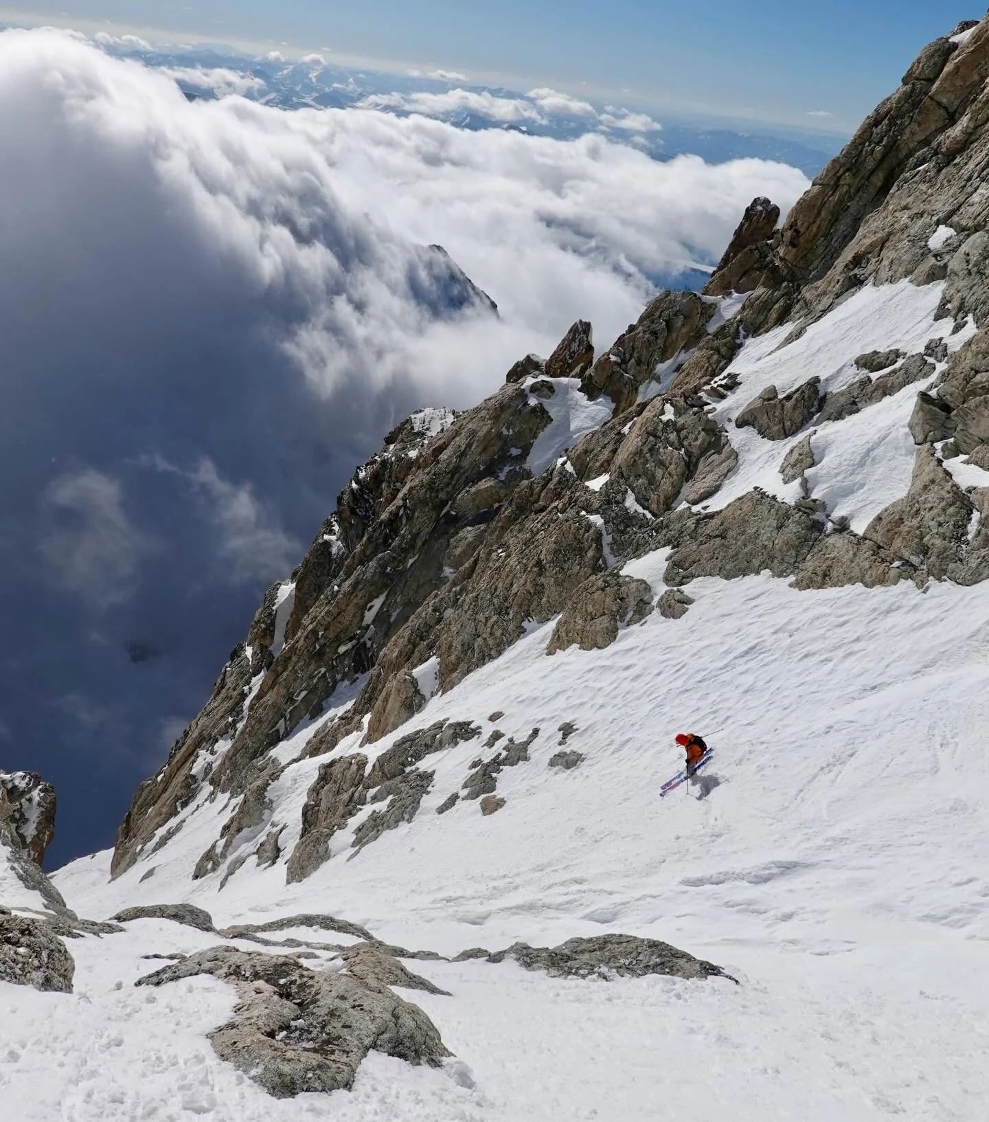Fantastic day high in the Tetons yesterday. Now I&rsquo;m ready for it to snow again. 

@rartercoger 

#teton #skimountaineering #skiing #grandtetonnationalpark #grandtetons
