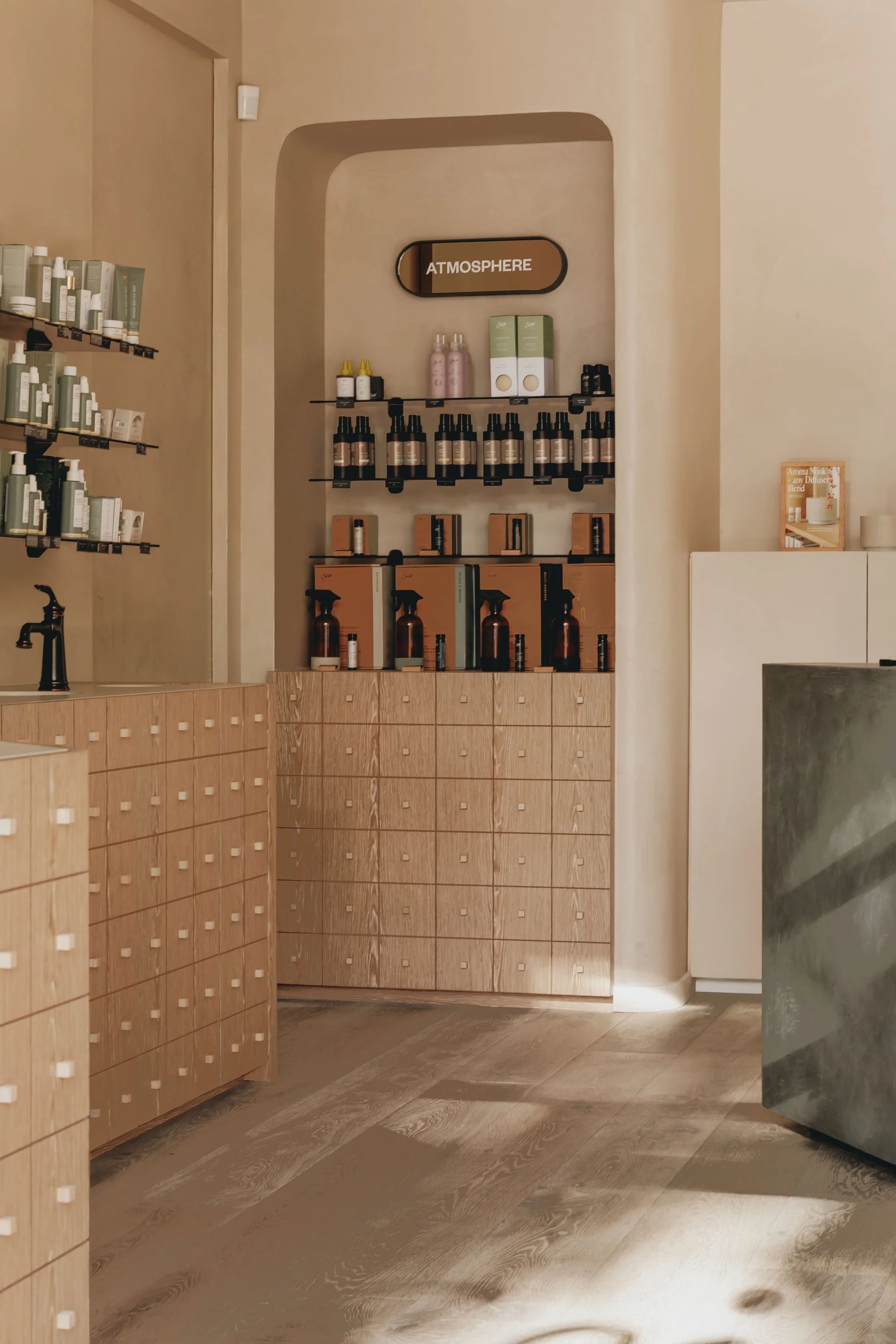 240925_mckinleystudios_sagelonsdale-0096-min-min.jpg