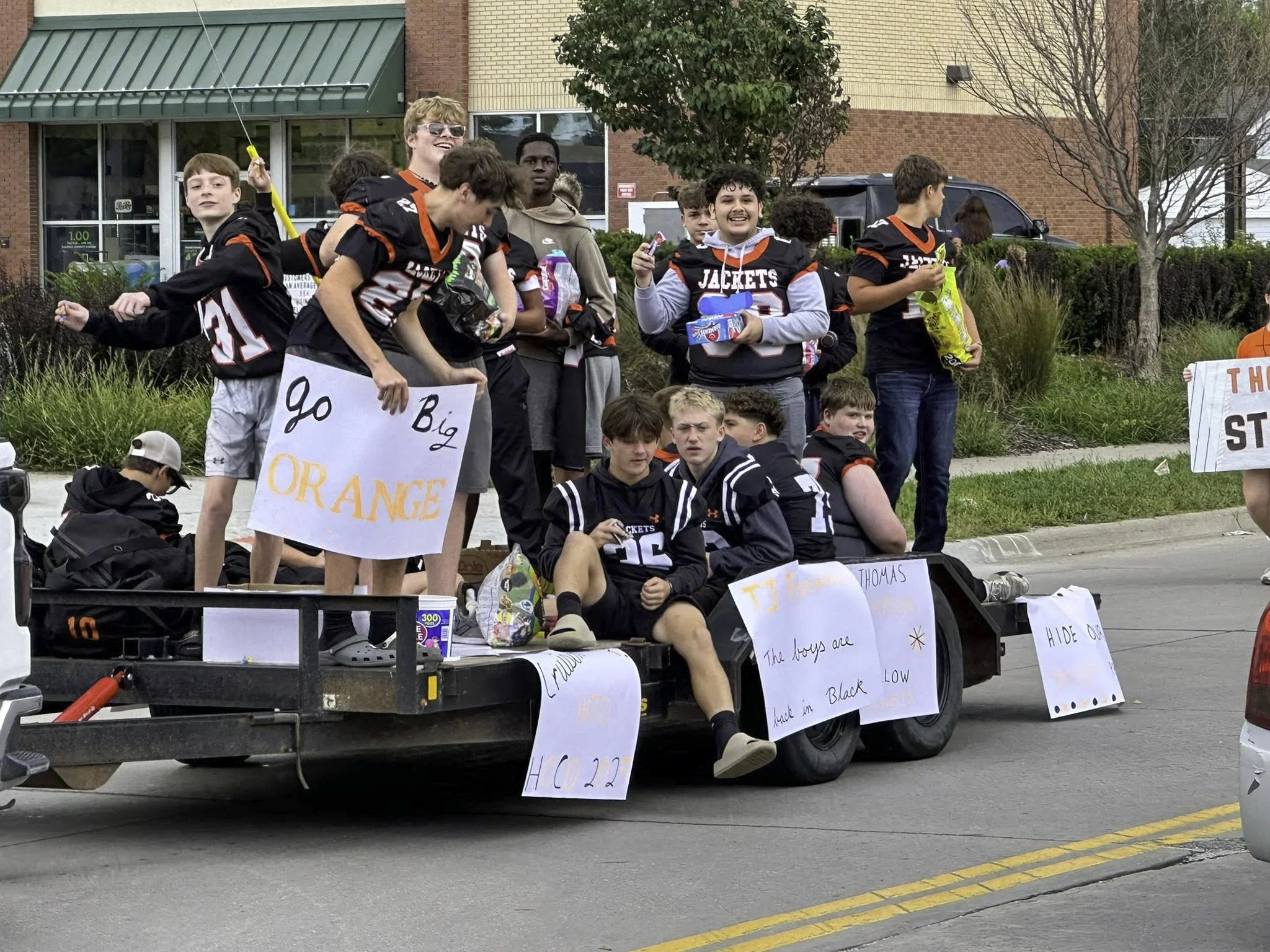 TJ Class of 1990 Event Photos-13.jpg