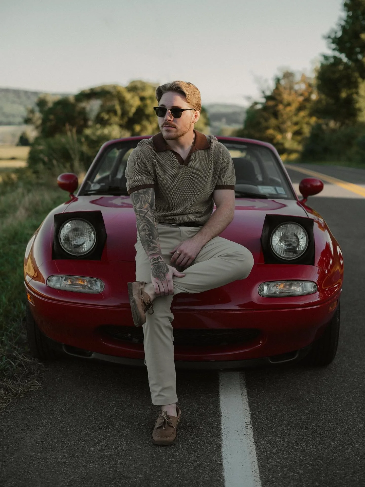 Mister Miata
.
.
@dylanwinslow_ 
@mazdausa 
@mazdamotorsports 
.
#mazdamiata #mazda #car #photoshoot #photographer #nikonphotographer #syracuseny #syracusephotographer #upstateny #carphotography #oldmoney #classic #timelessphotography #1996miata #vin