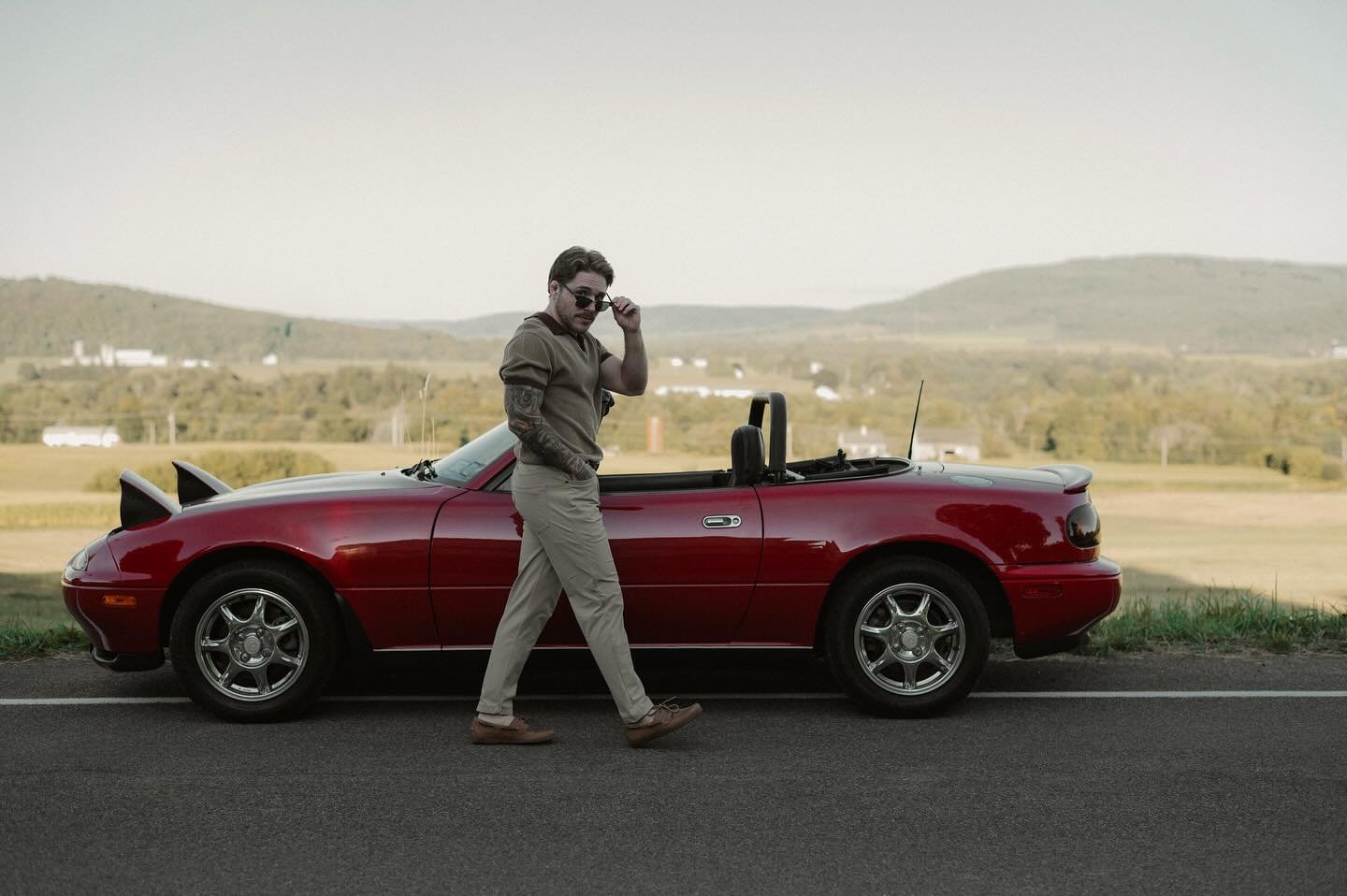 Horizontals 🏎️
.
.
 #mazdamiata #mazda #car #photoshoot #photographer #nikonphotographer #syracuseny #syracusephotographer #upstateny #carphotography #oldmoney #classic #timelessphotography #1996miata #vintage