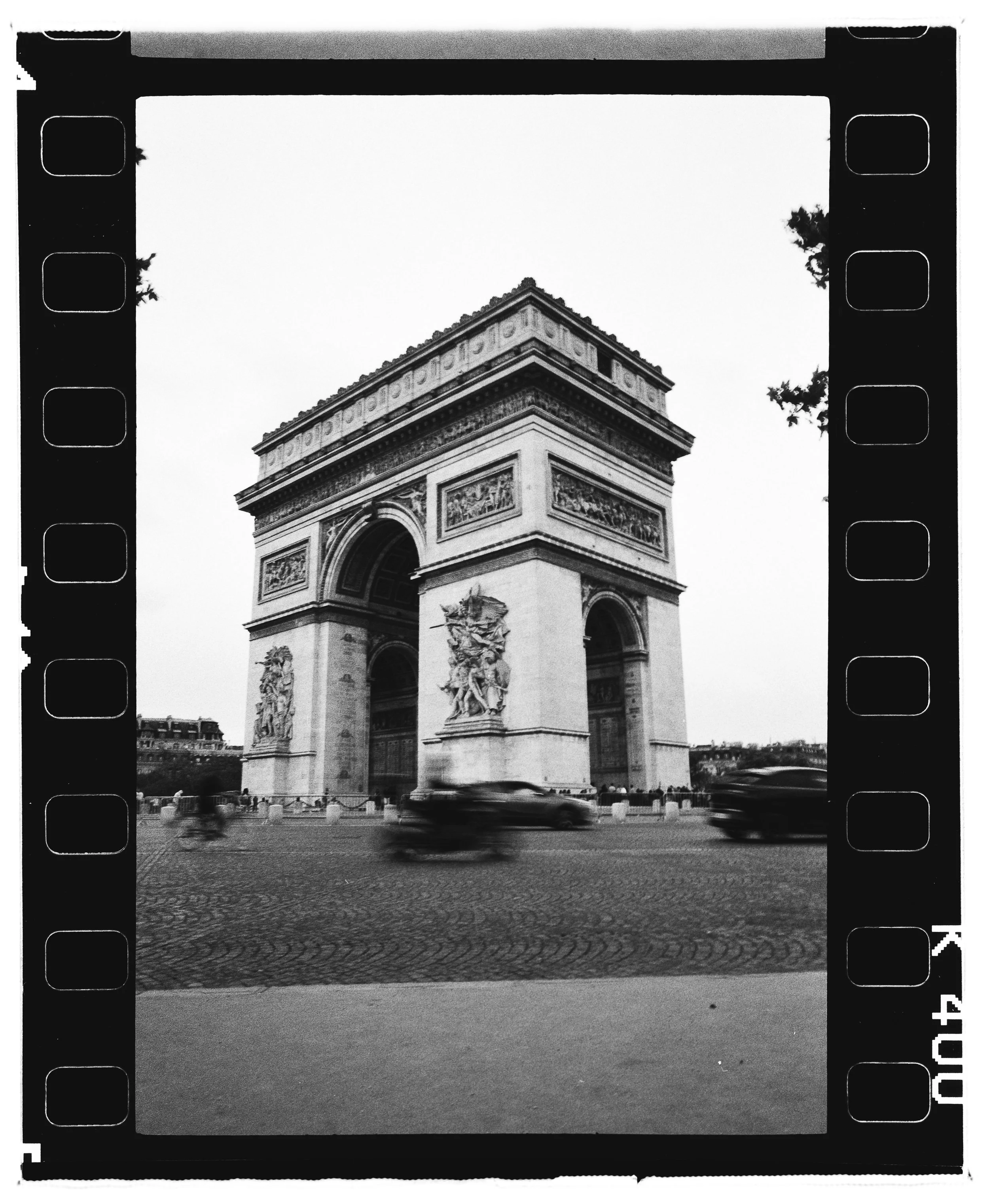 arc de triomphe 05.jpg