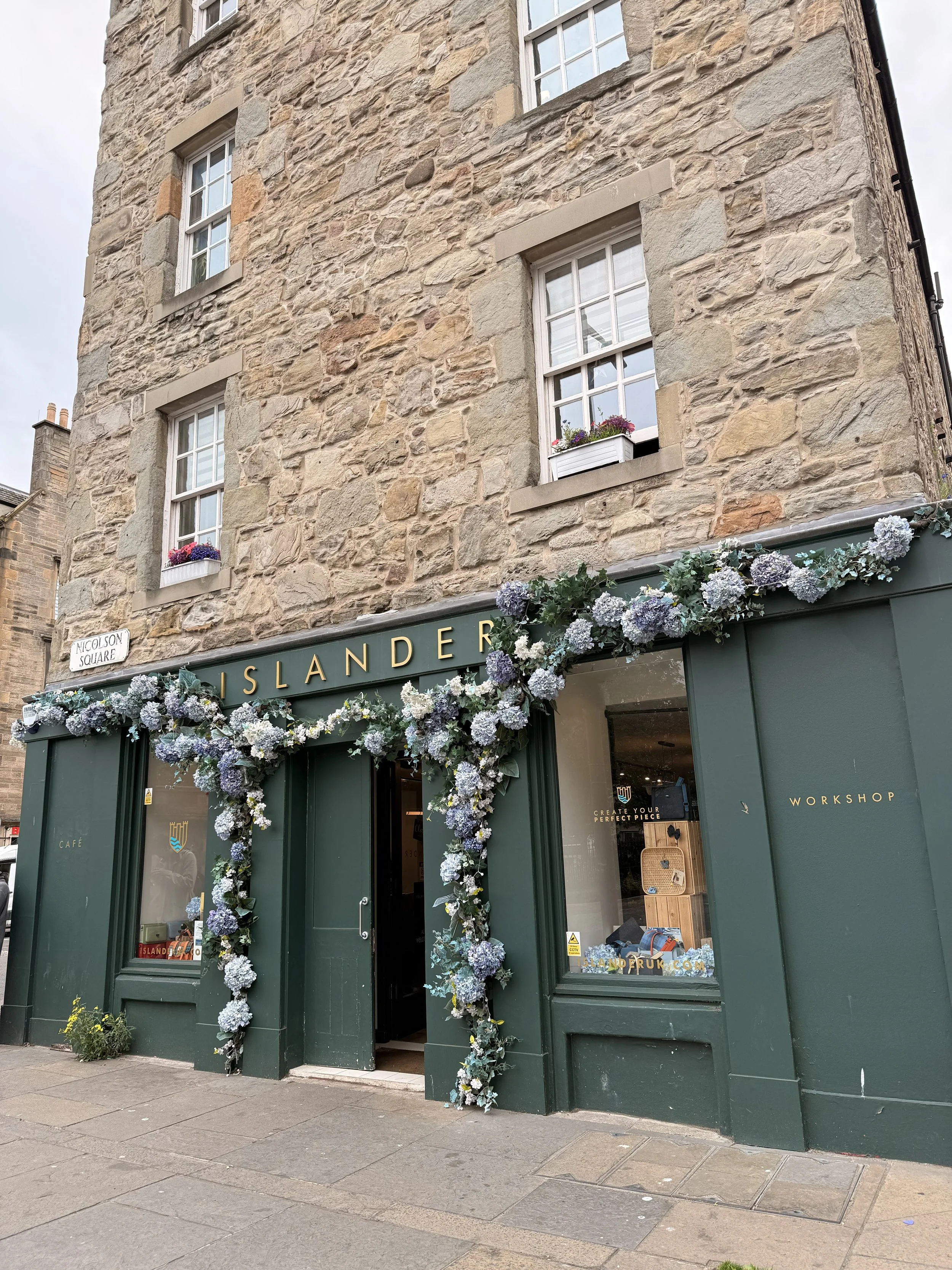 London/Edinburgh Travel Guide