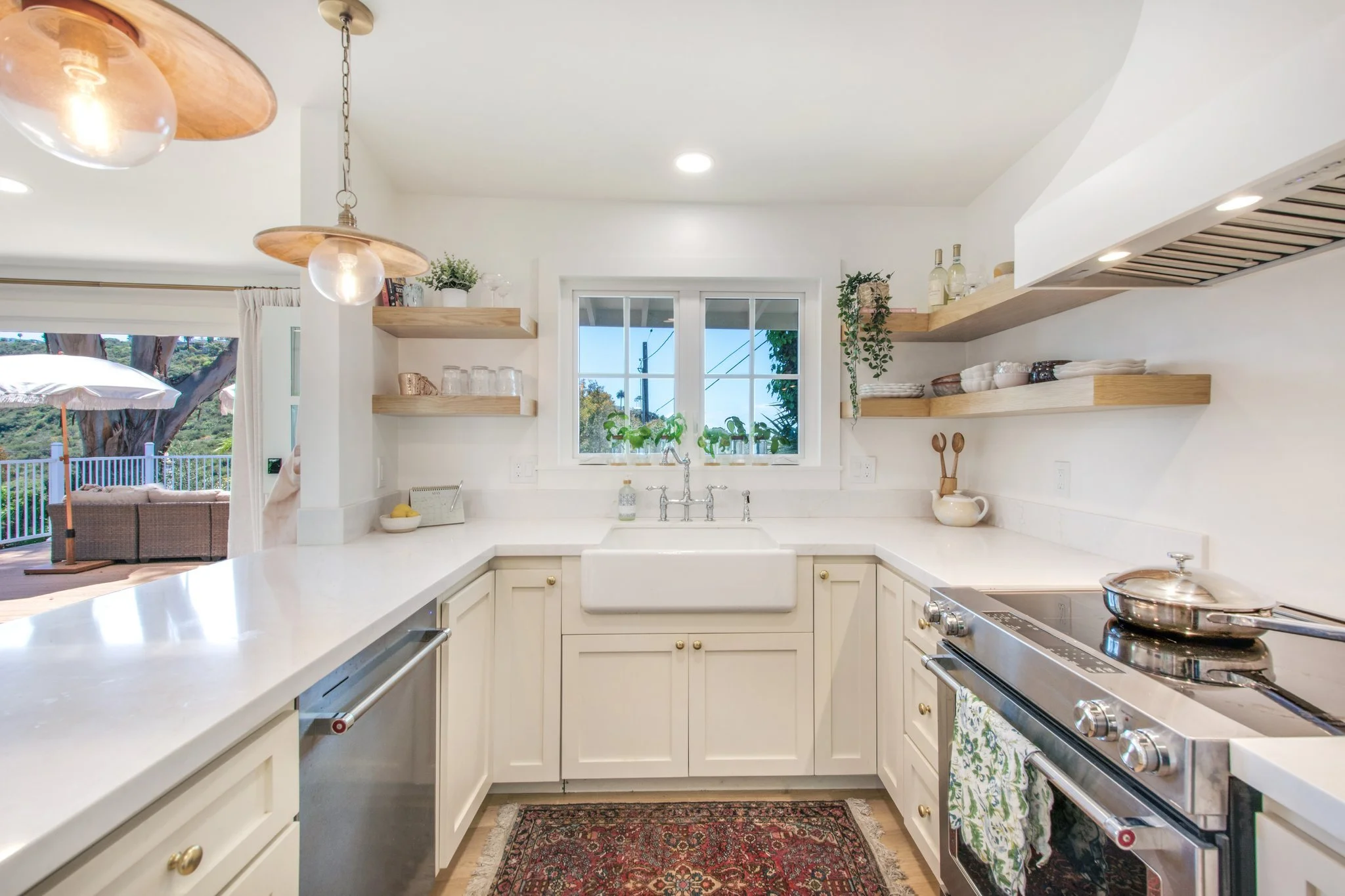 1445 Bluebird Canyon Dr_DSC_0216.jpg