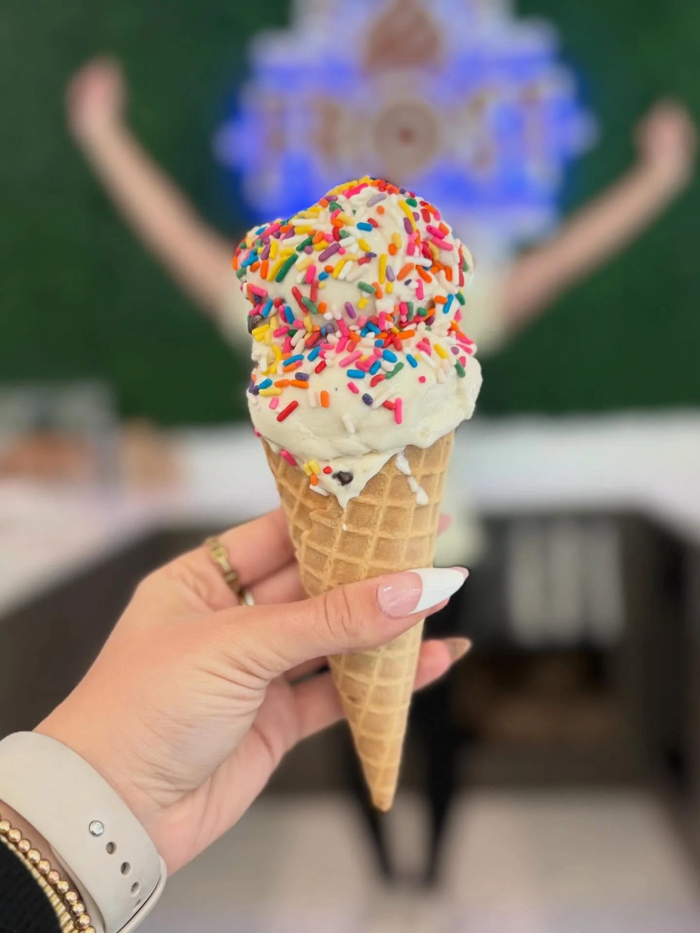 Rain or shine &hellip; we&rsquo;re choosing this every time 🍦

When&rsquo;s the last time you got ice cream? This is your sign to make it a sweet treat kinda night ✨🍀
