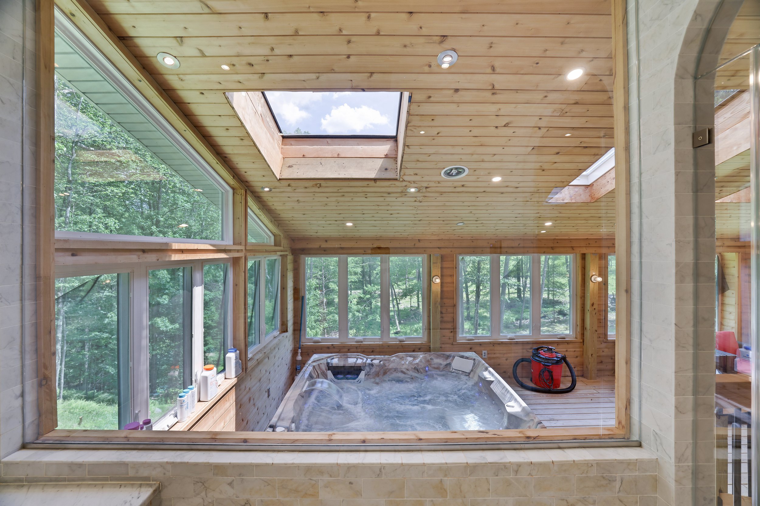 spa hot tub