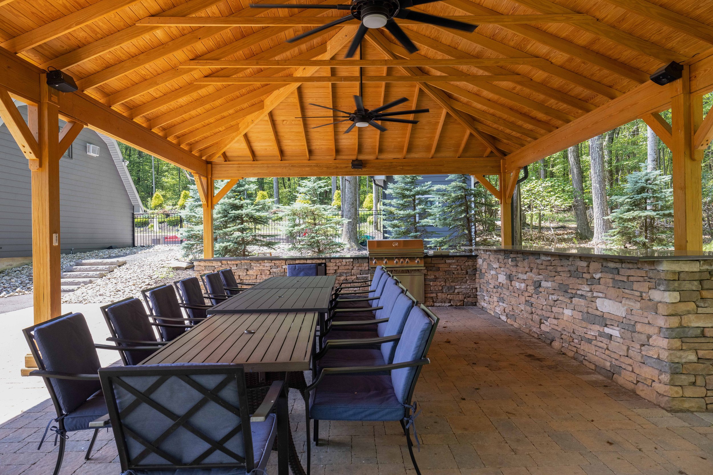 outdoor covered patio
