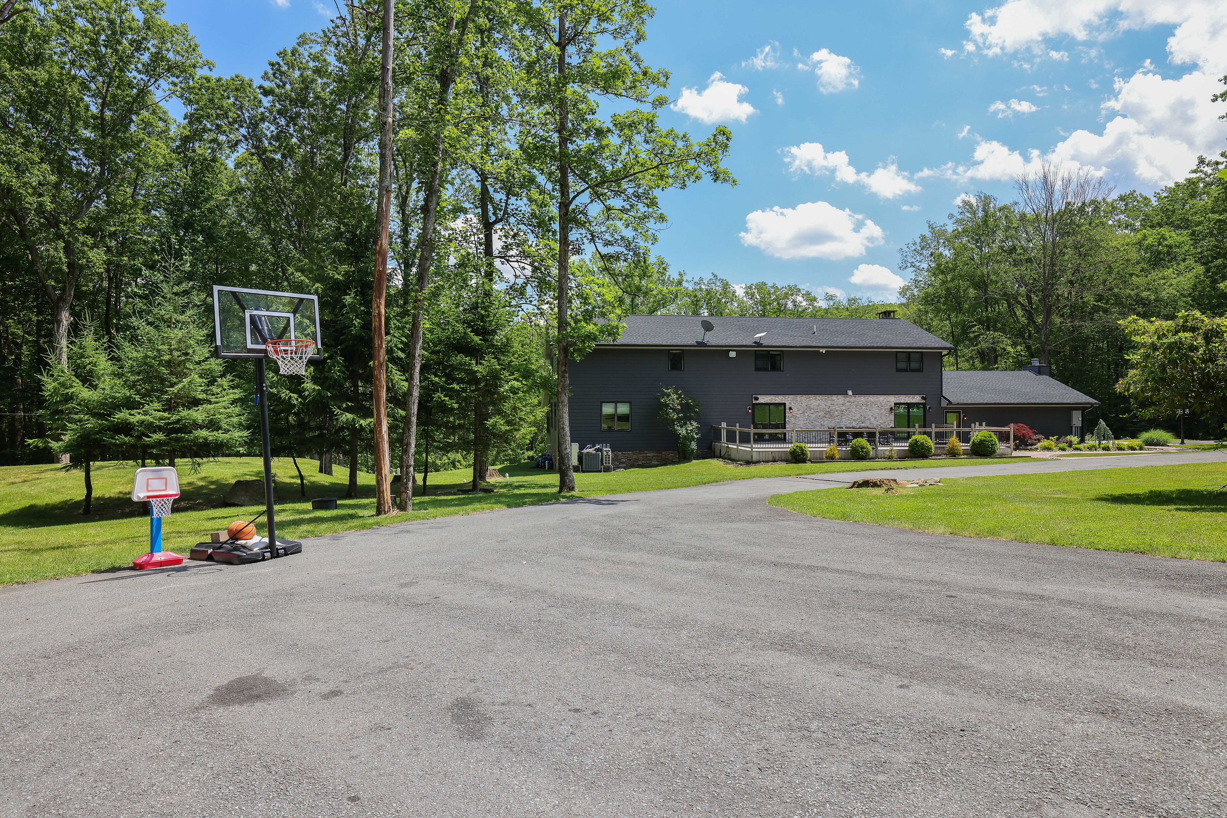 basketball court