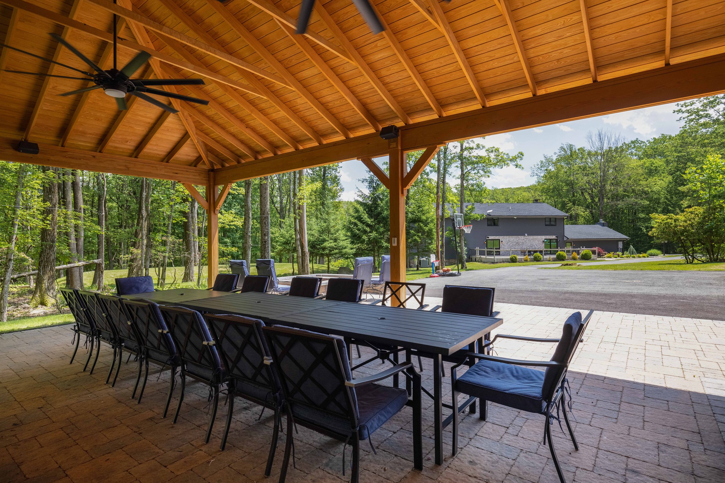 outdoor covered patio