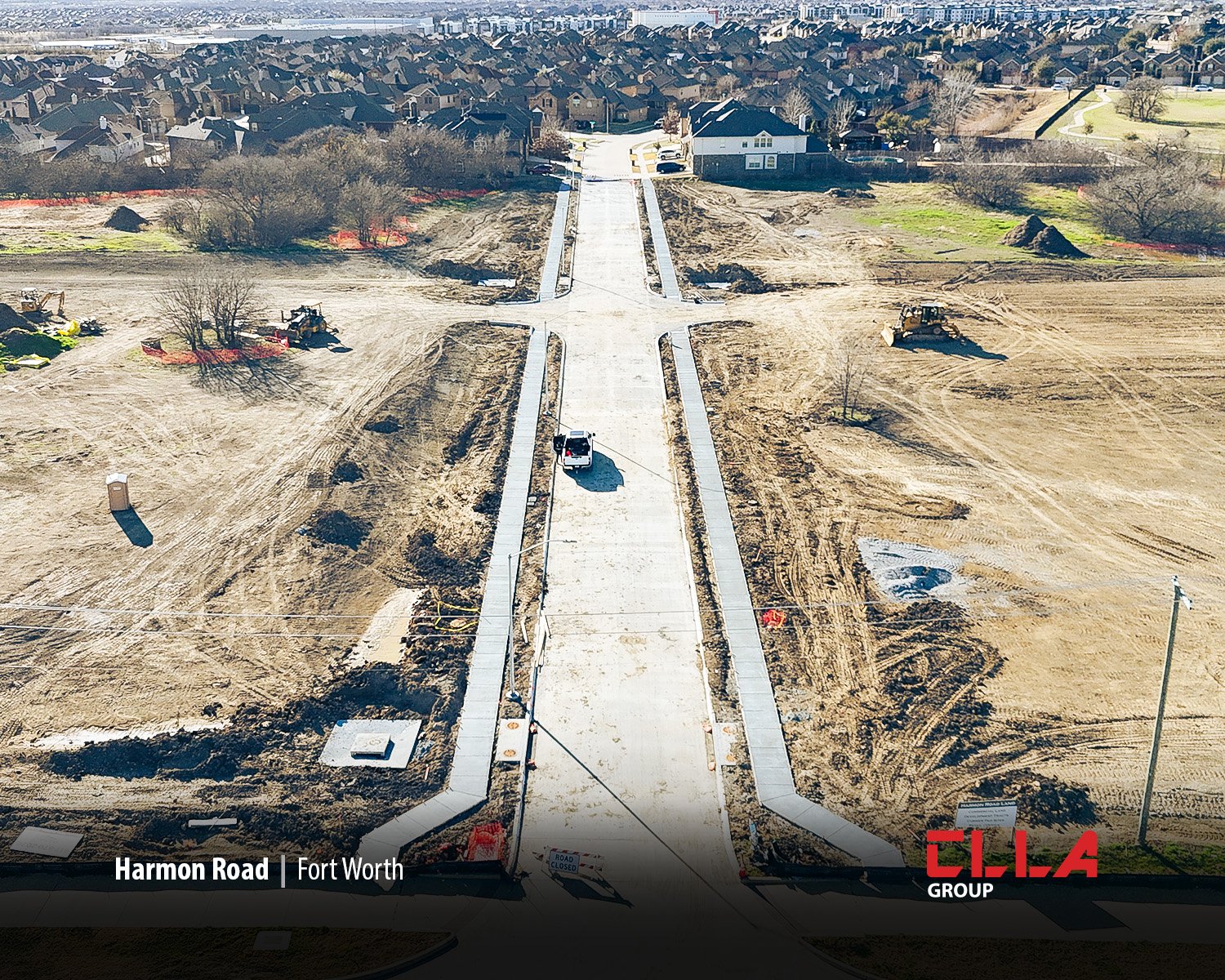 𝗣𝗿𝗼𝗴𝗿𝗲𝘀𝘀 𝗶𝘀 𝗿𝗼𝗹𝗹𝗶𝗻𝗴 𝗮𝘁 𝗛𝗮𝗿𝗺𝗼𝗻 𝗥𝗼𝗮𝗱!

Our crew has completed 2,008 SY of 6&rdquo; lime treatment and 6&rdquo; concrete paving, along with 5,361 SF of 4&rdquo; sidewalk. Up next: 500 SY of block sod and over 21,000 SY of se