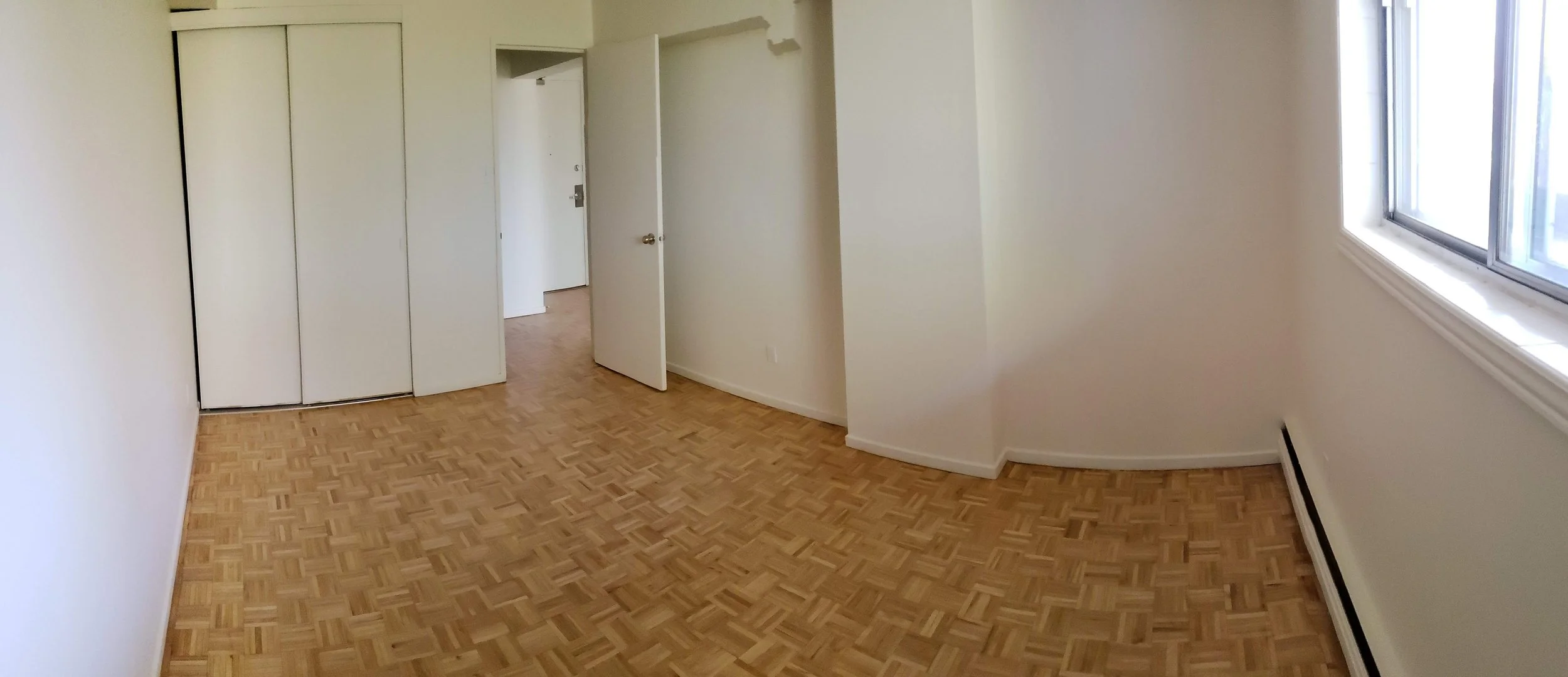 1 Bedroom Bedroom Closet