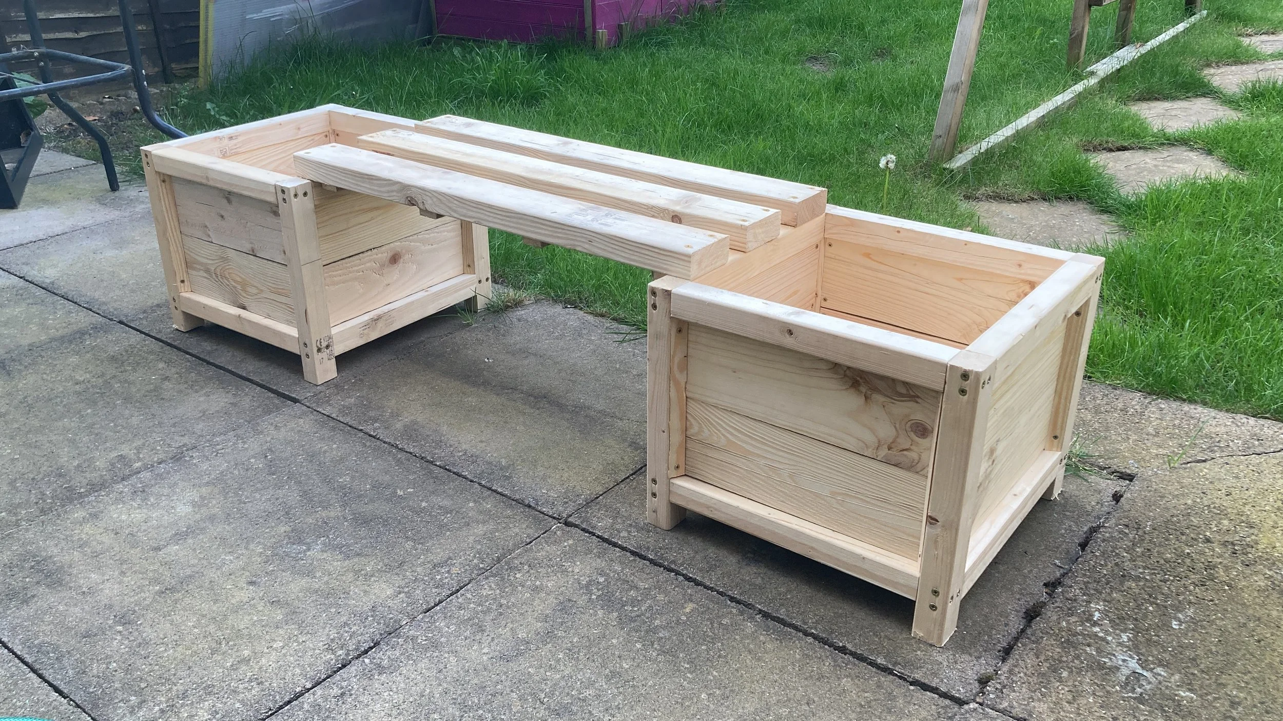 Planter Bench 3.jpg