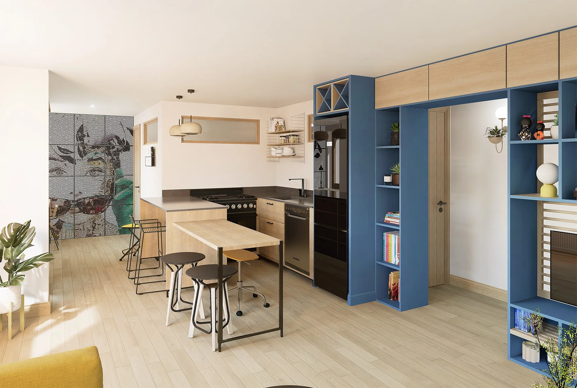 Vue intérieure d'une cuisine moderne avec murs blancs, plan de travail en noir, étagères en bois, bibliothèque bleue avec des livres et des décorations, et un coin repas avec des tabourets.