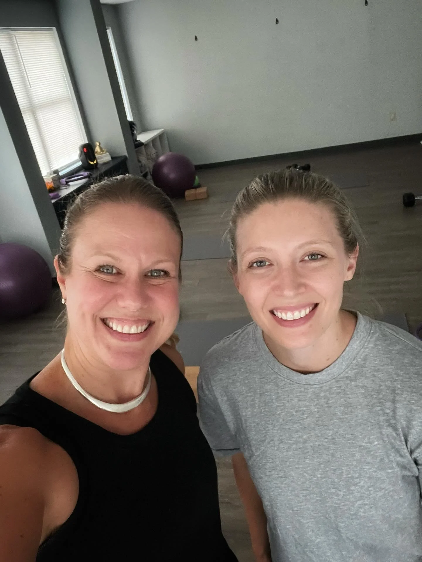 Yesterday&rsquo;s STRONG  Like a Mother class had a special guest &mdash; Dr. Samantha Welles, PT, DPT, who specializes in pelvic floor physical therapy at Onward Physical Therapy Virginia Beach.

I&rsquo;m so flattered she came out of her way to joi