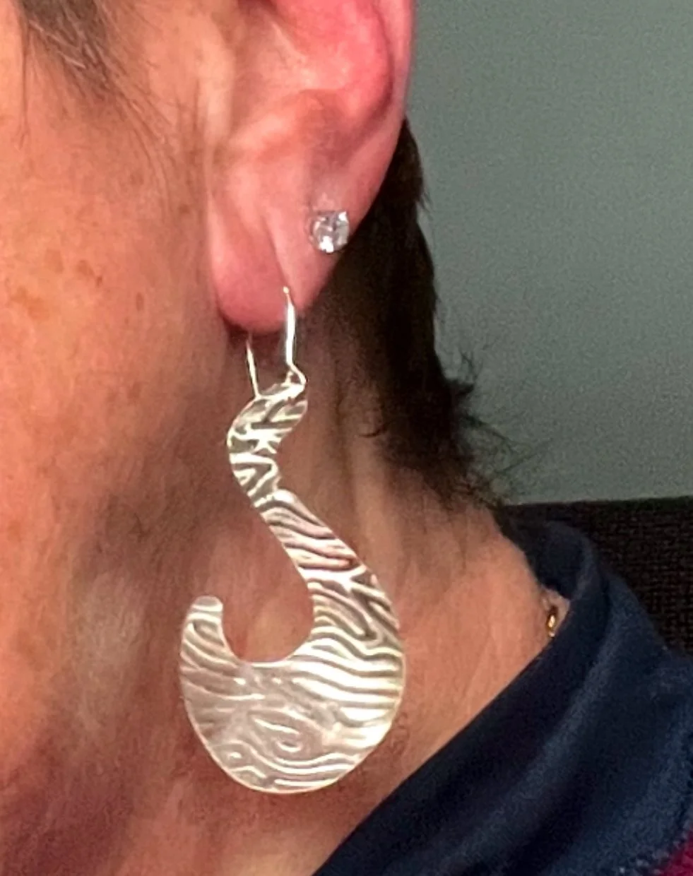 Sterling Silver Large Textured Ducktail