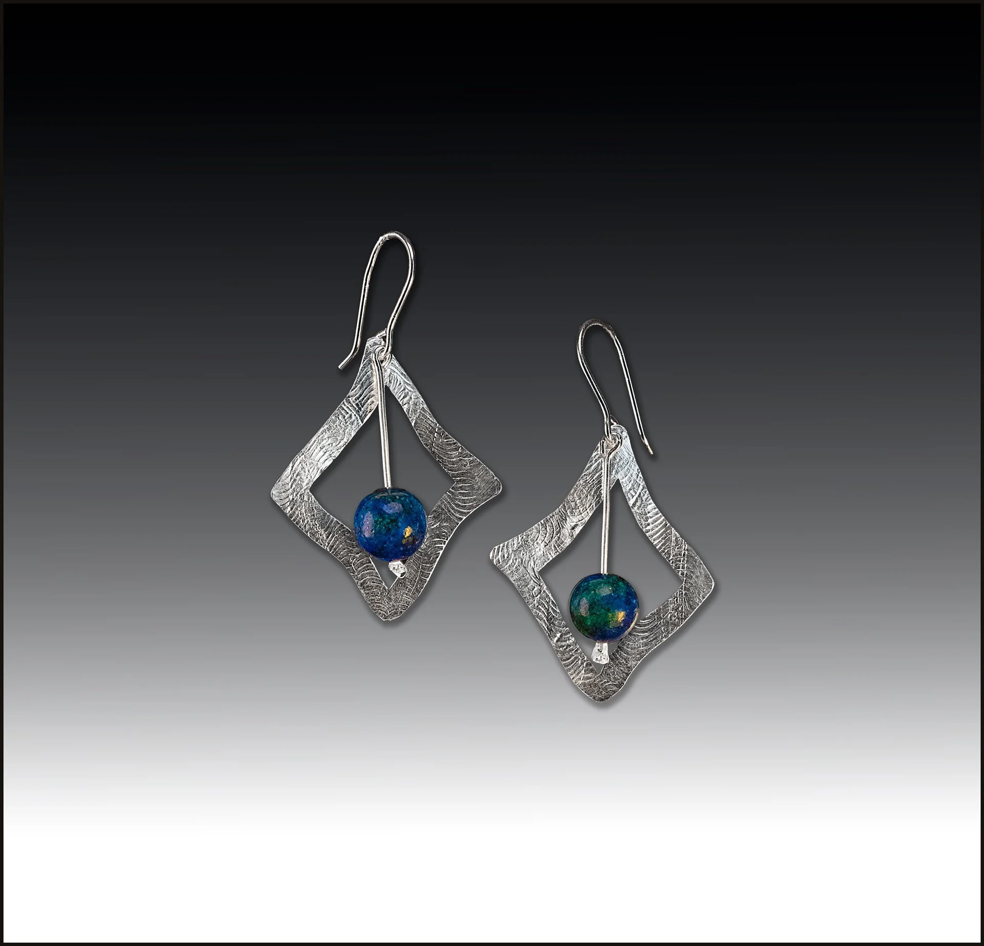 SS Open Abstract Diamond with Malachite Azurite Bead