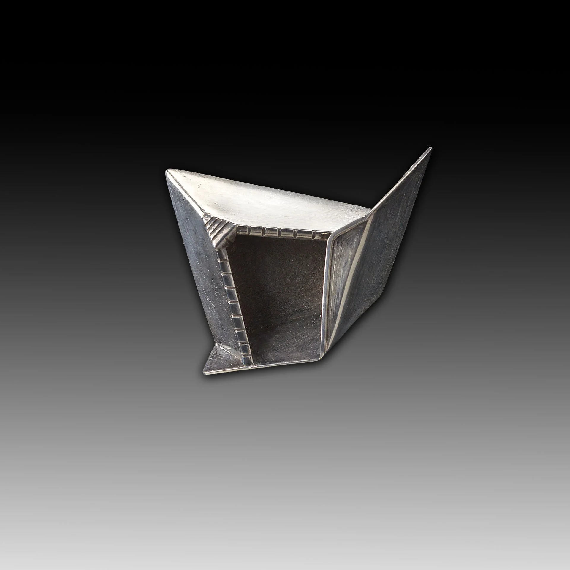 Arrowhead Pin