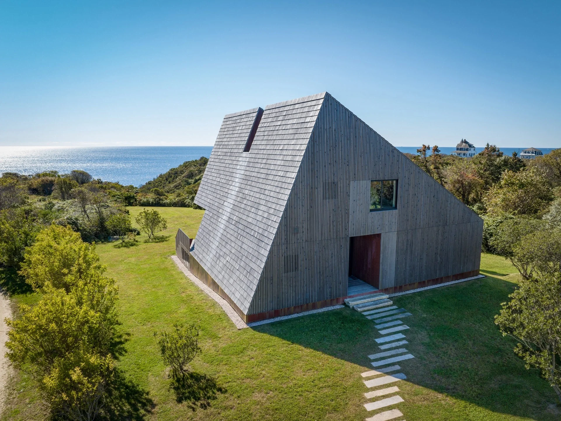 111-cedar-wood-slate-copper-services-roofing-newport-portsmouth  1.webp