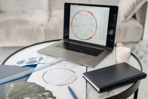Virtual Astrology Reading Etiquette: How to Get a Better Session from Home