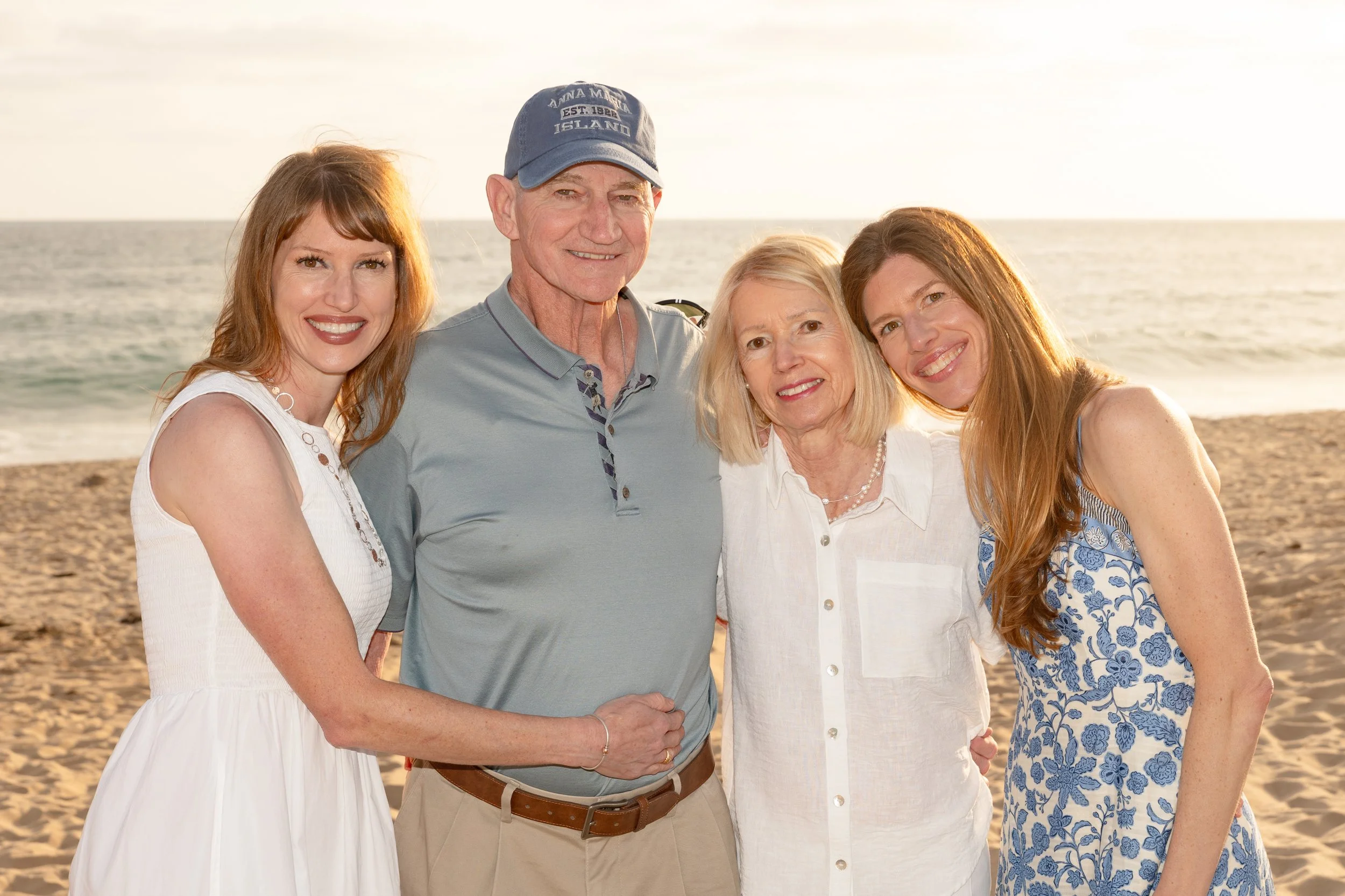 2025-06-23_JenniferBlunt_CrystalCoveBeach_Family-085.jpg