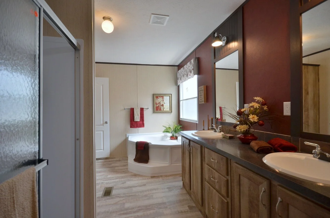 alamo-lite-28563t-bath2.jpg