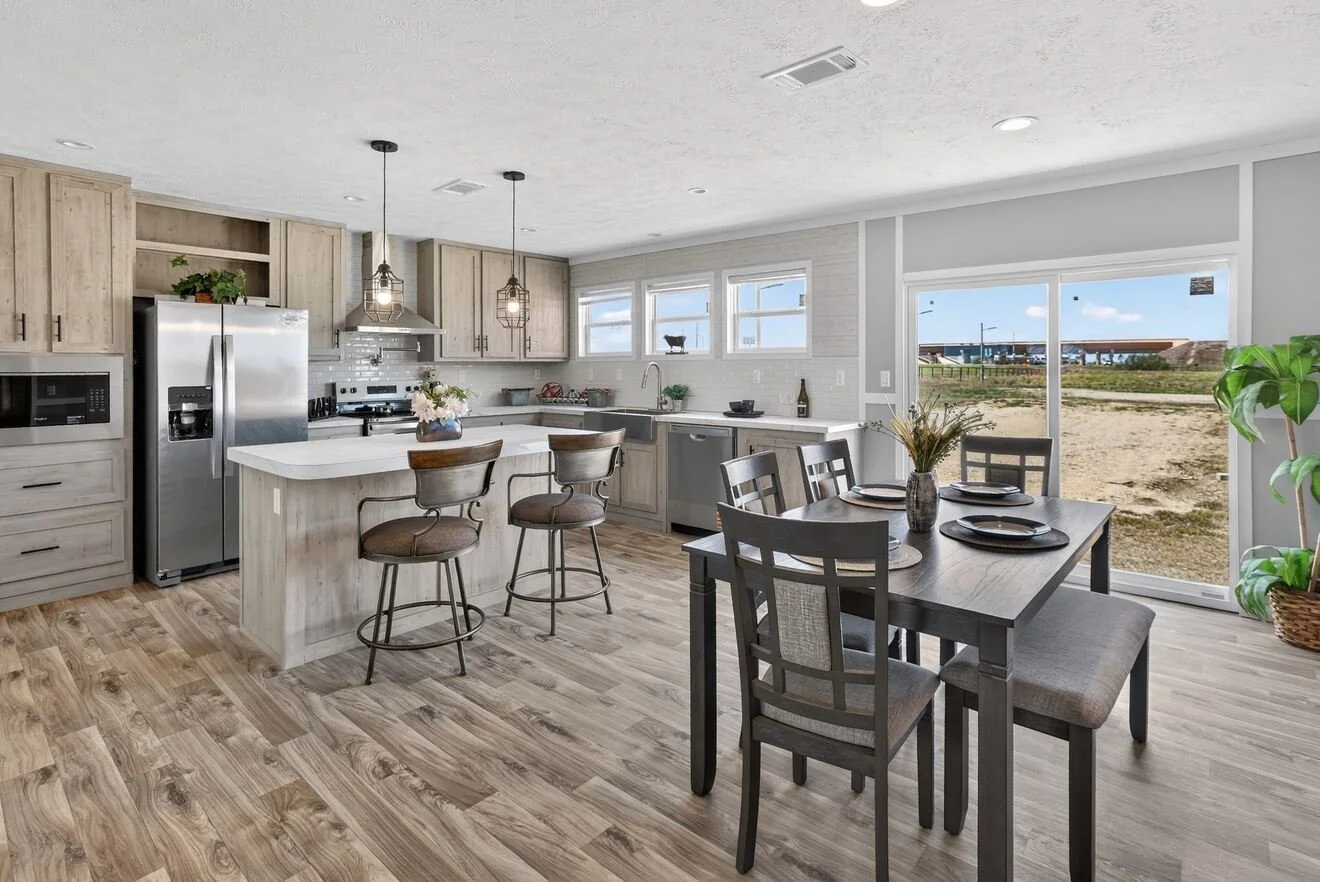 hidden-shores-32563a-kitchen (1).jpg