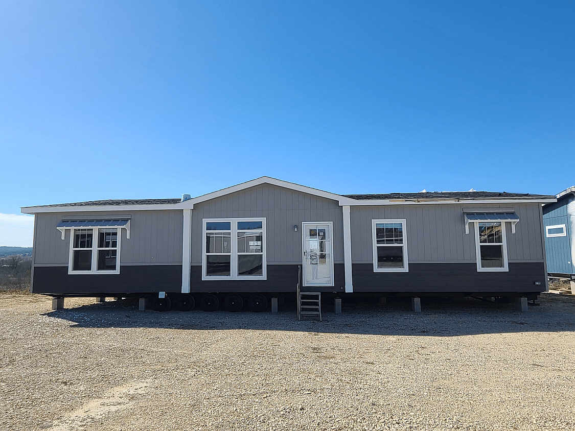 El Capitan manufactured home by Schult Waco II featured at Cowboy Capital Cottages in Bandera, Texas