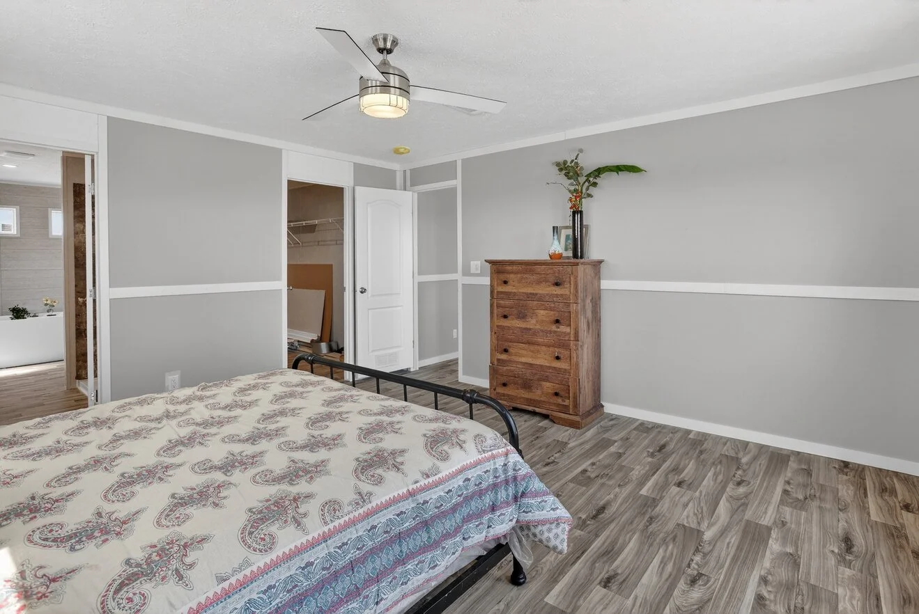 hidden-shores32563a-bed (6).jpg