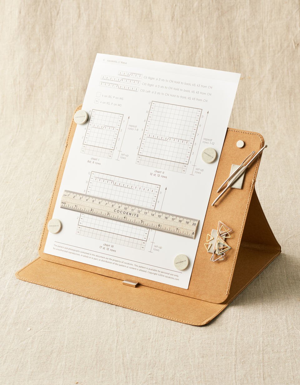 MakersBoard_Kraft_Demo2_WebCrop-CR-EM_1056x1232.jpg