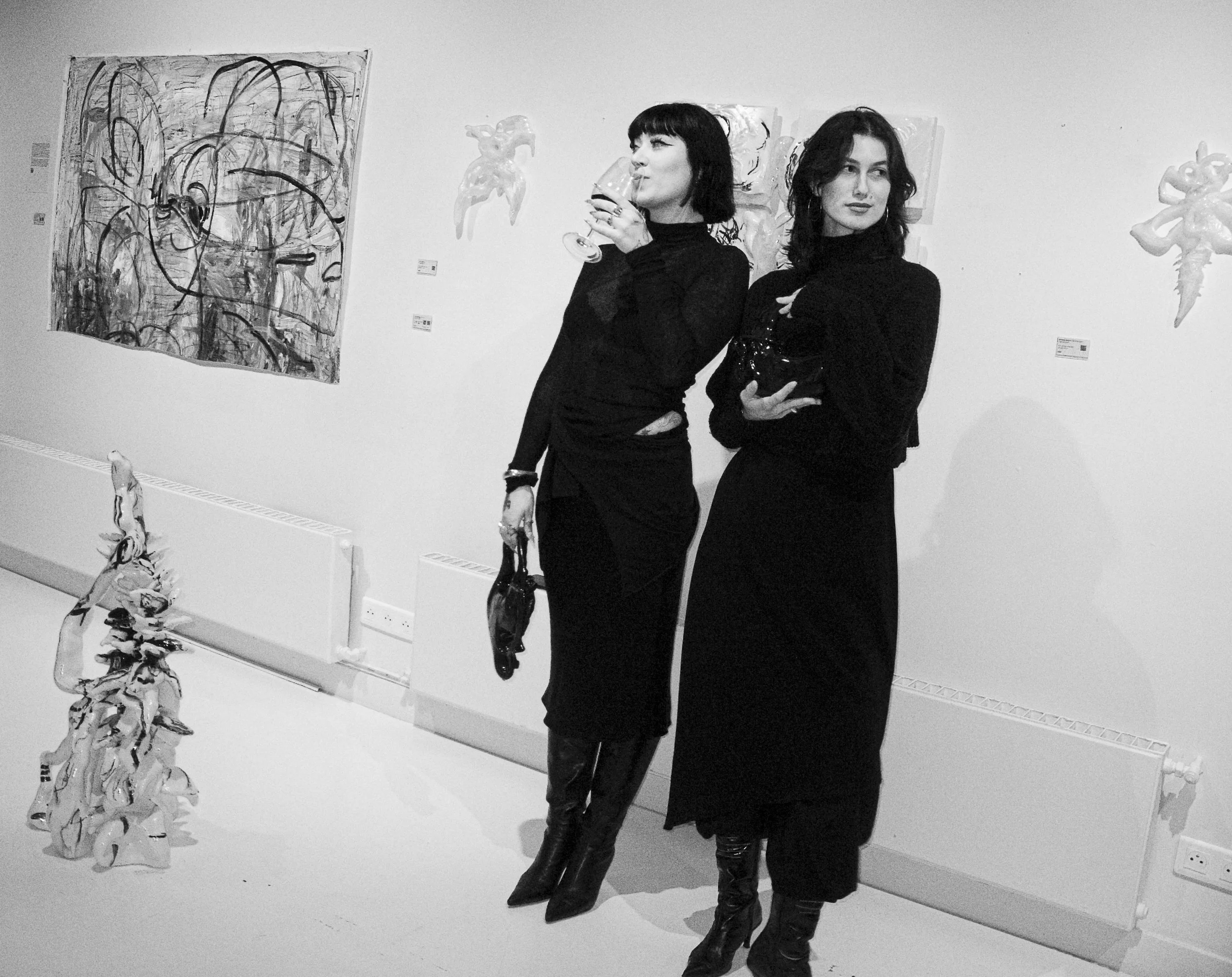 caravana black and white paris -17.jpg