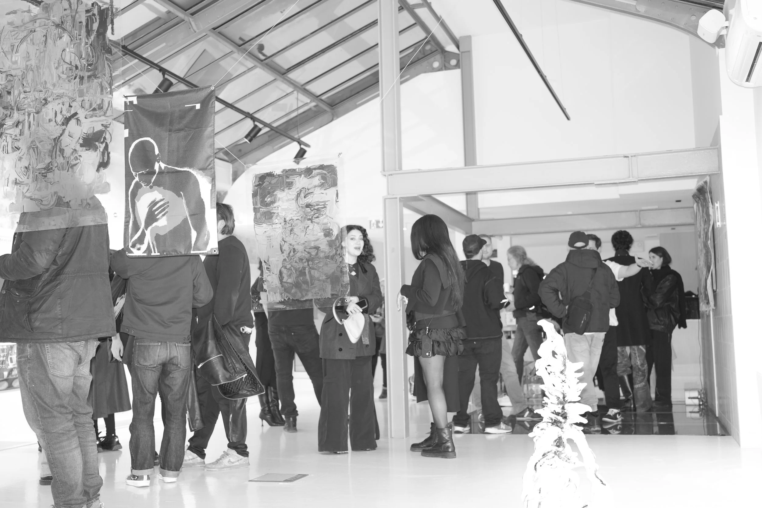 caravana black and white paris -13.jpg