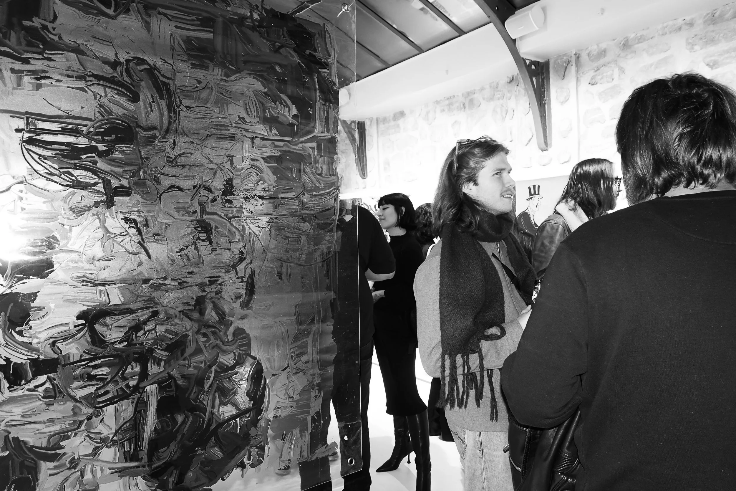 caravana black and white paris -10.jpg